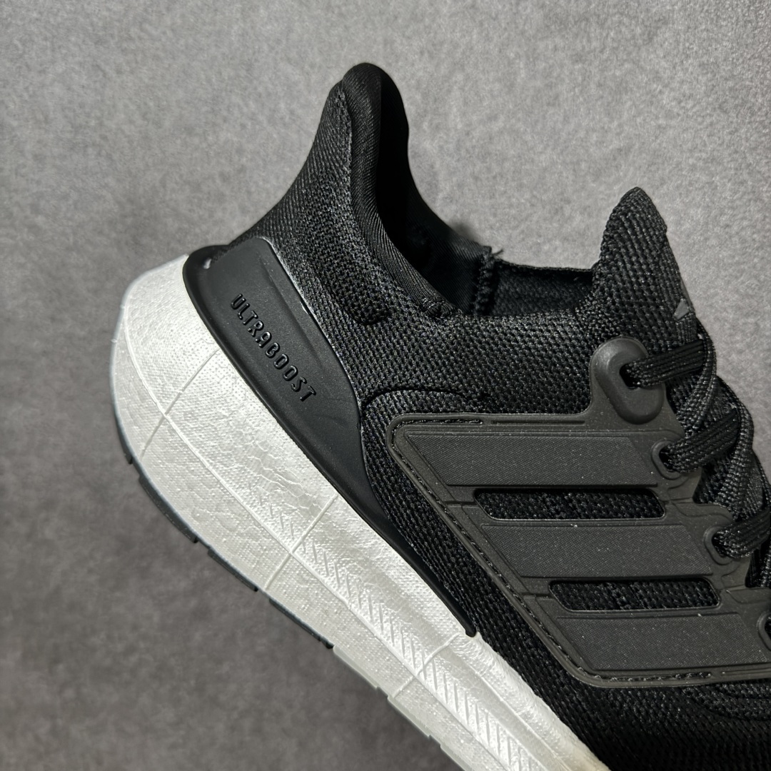 图片[8]-【公司级福利】Adidas UltraBoost Light 加厚爆米花袜套式针织鞋面休闲运动慢跑鞋 UB爆米花跑鞋 大厂福利 完美品质 全掌真爆米花软弹大底 做工清洁度超高 针织网面透气有弹性 无论是休闲健身 还是日常穿搭都很到位 尺码：36 36.5 37.5 38 38.5 39 40 40.5 41 42 42.5 43 44 45 货号：GY9351-选品中心