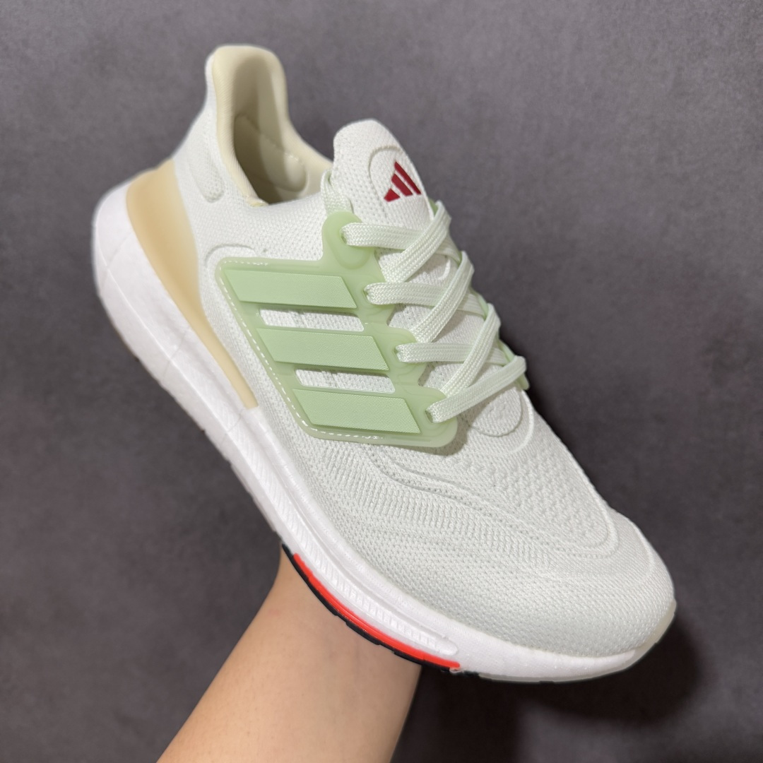 图片[3]-【公司级福利】Adidas UltraBoost 21 加厚爆米花袜套式针织鞋面休闲运动慢跑鞋 UB爆米花跑鞋 大厂福利 完美品质 全掌真爆米花软弹大底 做工清洁度超高 针织网面透气有弹性 无论是休闲健身 还是日常穿搭都很到位 尺码：36 36.5 37.5 38 38.5 39 40 40.5 41 42 42.5 43 44 45 货号：HQ6338-选品中心