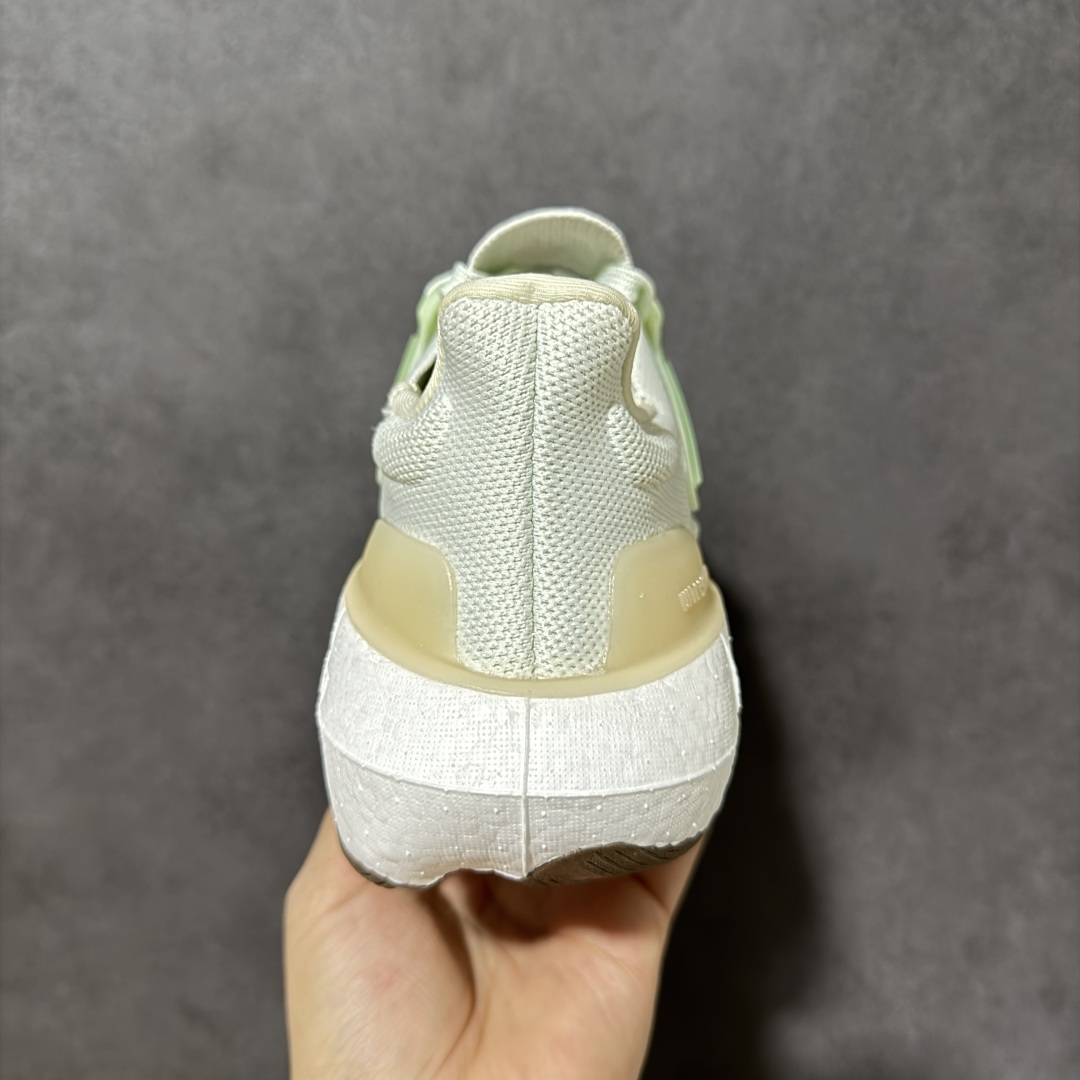 图片[4]-【公司级福利】Adidas UltraBoost 21 加厚爆米花袜套式针织鞋面休闲运动慢跑鞋 UB爆米花跑鞋 大厂福利 完美品质 全掌真爆米花软弹大底 做工清洁度超高 针织网面透气有弹性 无论是休闲健身 还是日常穿搭都很到位 尺码：36 36.5 37.5 38 38.5 39 40 40.5 41 42 42.5 43 44 45 货号：HQ6338-选品中心