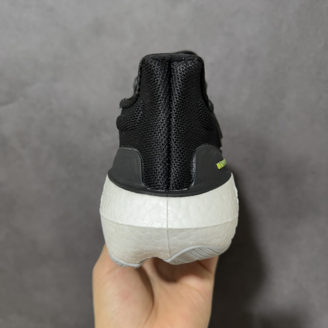 图片[4]-【公司级福利】Adidas UltraBoost 21 加厚爆米花袜套式针织鞋面休闲运动慢跑鞋 UB爆米花跑鞋 大厂福利 完美品质 全掌真爆米花软弹大底 做工清洁度超高 针织网面透气有弹性 无论是休闲健身 还是日常穿搭都很到位 尺码：36 36.5 37.5 38 38.5 39 40 40.5 41 42 42.5 43 44 45 货号：HQ6339-选品中心