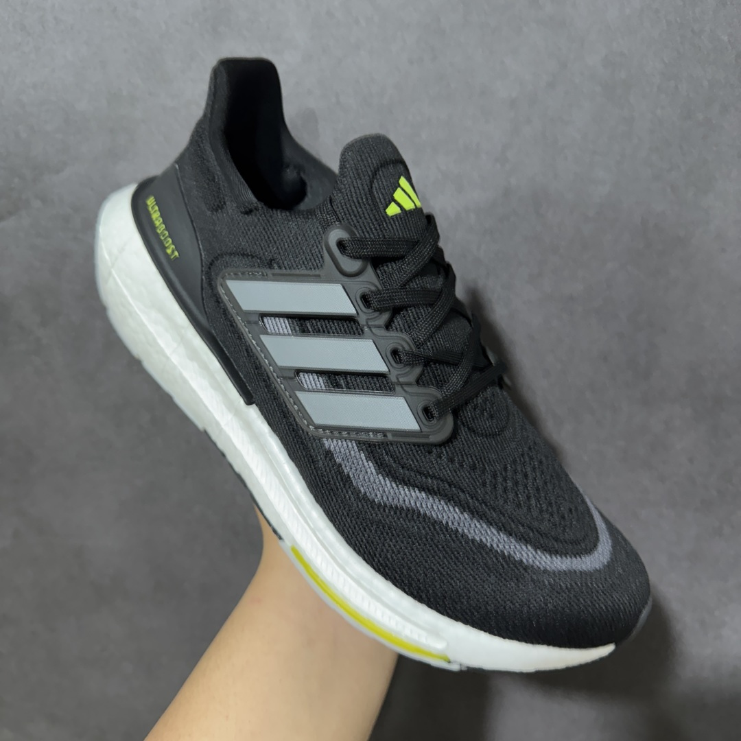 图片[3]-【公司级福利】Adidas UltraBoost 21 加厚爆米花袜套式针织鞋面休闲运动慢跑鞋 UB爆米花跑鞋 大厂福利 完美品质 全掌真爆米花软弹大底 做工清洁度超高 针织网面透气有弹性 无论是休闲健身 还是日常穿搭都很到位 尺码：36 36.5 37.5 38 38.5 39 40 40.5 41 42 42.5 43 44 45 货号：HQ6339-选品中心