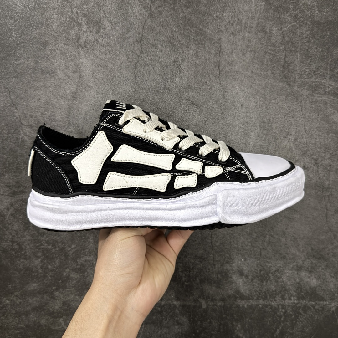 【YS纯原】广奢高端货 Maison Mihara Yasuhiro x AMIRI Skel-Top Low 圆头系带低帮帆布鞋 张艺兴/王一博/王嘉尔同款 ✦ 原版开发，细节同步 ✦ 舒适鞋面，延展性佳 ✦ 后跟柔软材质贴合脚踝，穿着轻松 ✦ 四季百搭款，随意搭配都好看 ✦ 明星同款，潮流必备 ✦ 零瑕疵工艺，无线头溢胶 尺码：35 36 37 38 39 40 41 42 43 44 45-选品中心