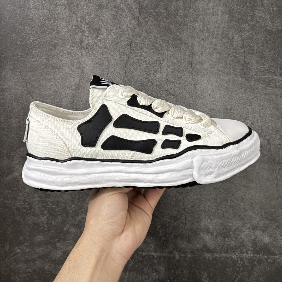 【YS纯原】广奢高端货 Maison Mihara Yasuhiro x AMIRI Skel-Top Low 圆头系带低帮帆布鞋 张艺兴/王一博/王嘉尔同款 ✦ 原版开发，细节同步 ✦ 舒适鞋面，延展性佳 ✦ 后跟柔软材质贴合脚踝，穿着轻松 ✦ 四季百搭款，随意搭配都好看 ✦ 明星同款，潮流必备 ✦ 零瑕疵工艺，无线头溢胶 尺码：35 36 37 38 39 40 41 42 43 44 45-选品中心