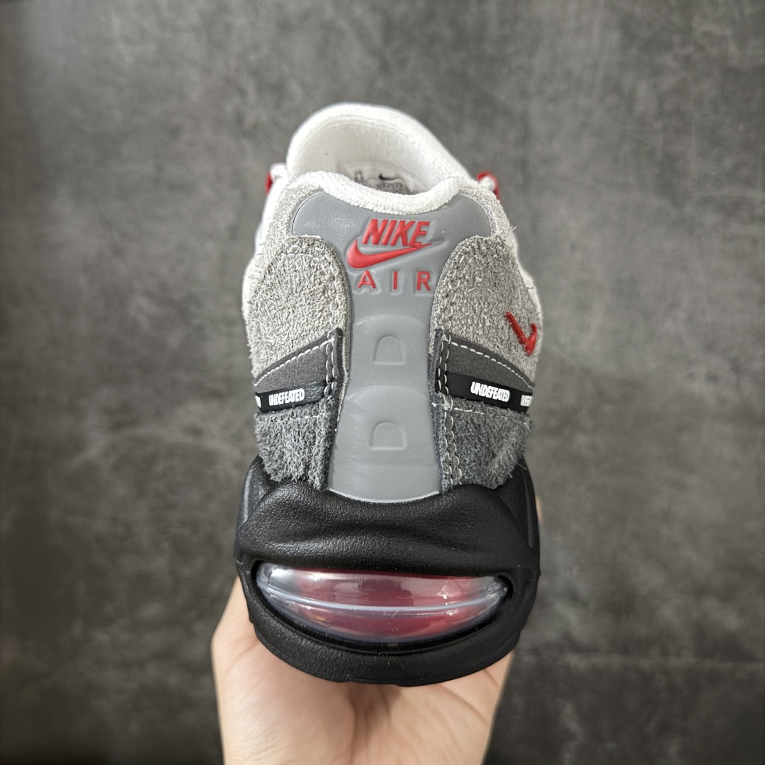 图片[4]-【KZ纯原】UNDEFEATED x Nike Air Max 95 OG Big Bubble 灰红色气垫跑鞋 货号：IB4523-003 外贸顶级专供 区别先行版 全部配色原鞋原尺码开发生产 极致还原 全部原厂材料一比一打造 一眼ZP既视感 欢迎对比市场版本 尺码：40 40.5 41 42 42.5 43 44 44.5 45 46 46.5 47.5 48 48.5-选品中心