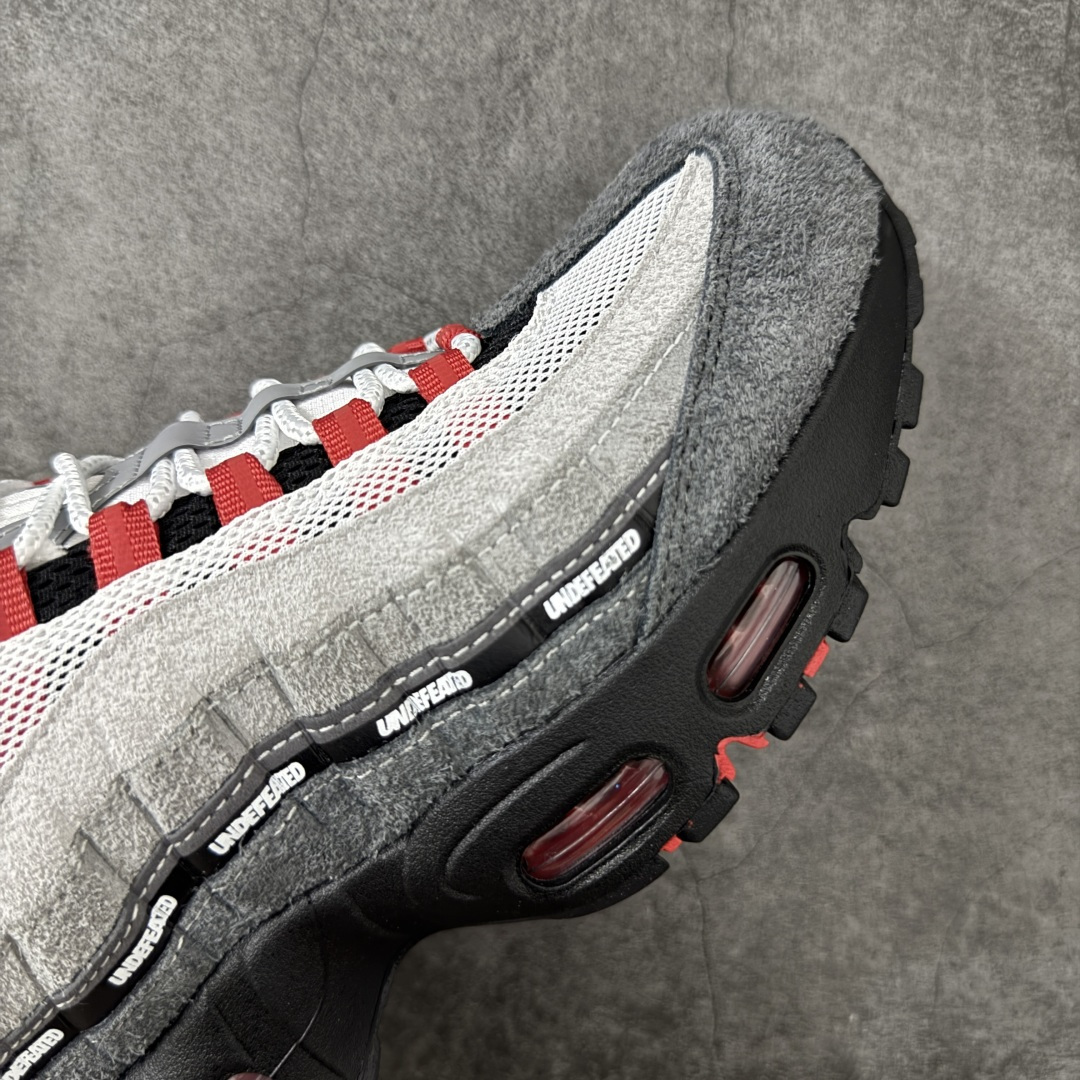 图片[6]-【KZ纯原】UNDEFEATED x Nike Air Max 95 OG Big Bubble 灰红色气垫跑鞋 货号：IB4523-003 外贸顶级专供 区别先行版 全部配色原鞋原尺码开发生产 极致还原 全部原厂材料一比一打造 一眼ZP既视感 欢迎对比市场版本 尺码：40 40.5 41 42 42.5 43 44 44.5 45 46 46.5 47.5 48 48.5-选品中心