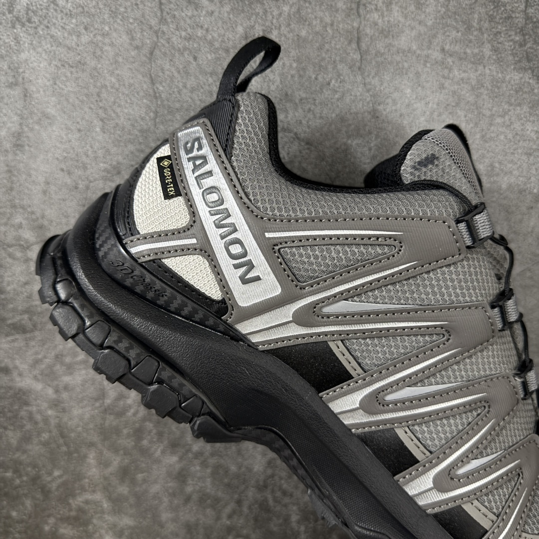 图片[7]-【666版本】SALOMON 萨洛蒙 XA PRO 3D 户外运动 网布减震防滑透气 低帮跑步鞋 男女同款 防水黑灰 475875 全新品质 巅峰之作 所有配色均购物原版拆解1：1开发 原材料打造 非市场公版便宜货 私模大底 清洁度比市场所有版本都高 全套原纸板楦头开发 原厂网布配套 确保原汁原味 完美呈现版型 原档数据独家私模五层组合大底 男女鞋同步官方开发至46 原装Ortholite轻量化鞋垫 中底布带钢印编号 原厂TPU锁扣 进口港宝加持 后跟自然饱满 还原公司包裹性 鞋面采用SENSIFT贴合技术 全方位贴合包裹脚型 鞋跟部鞋底牵引设计 提供强大的抓地性能 更适应野外崎岖不平的道路 其3D ADVANCED CHASSIS底盘 材料轻量大化 钉齿设计更具稳定性 防护性 鞋底易磨损区运用CONTAGRIP高耐磨材料 应对城市硬质路面长距离跑考验 尺码：36 36.5 37.5 38 38.5 39 40 40.5 41 42 42.5 43 44 45 46-选品中心