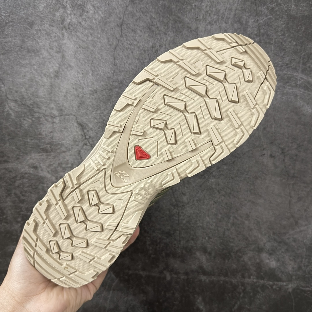 图片[9]-【666版本】SALOMON 萨洛蒙 XA PRO 3D 户外运动 网布减震防滑透气 低帮跑步鞋 男女同款 防水绿色 475874 全新品质 巅峰之作 所有配色均购物原版拆解1：1开发 原材料打造 非市场公版便宜货 私模大底 清洁度比市场所有版本都高 全套原纸板楦头开发 原厂网布配套 确保原汁原味 完美呈现版型 原档数据独家私模五层组合大底 男女鞋同步官方开发至46 原装Ortholite轻量化鞋垫 中底布带钢印编号 原厂TPU锁扣 进口港宝加持 后跟自然饱满 还原公司包裹性 鞋面采用SENSIFT贴合技术 全方位贴合包裹脚型 鞋跟部鞋底牵引设计 提供强大的抓地性能 更适应野外崎岖不平的道路 其3D ADVANCED CHASSIS底盘 材料轻量大化 钉齿设计更具稳定性 防护性 鞋底易磨损区运用CONTAGRIP高耐磨材料 应对城市硬质路面长距离跑考验 尺码：36 36.5 37.5 38 38.5 39 40 40.5 41 42 42.5 43 44 45 46-选品中心