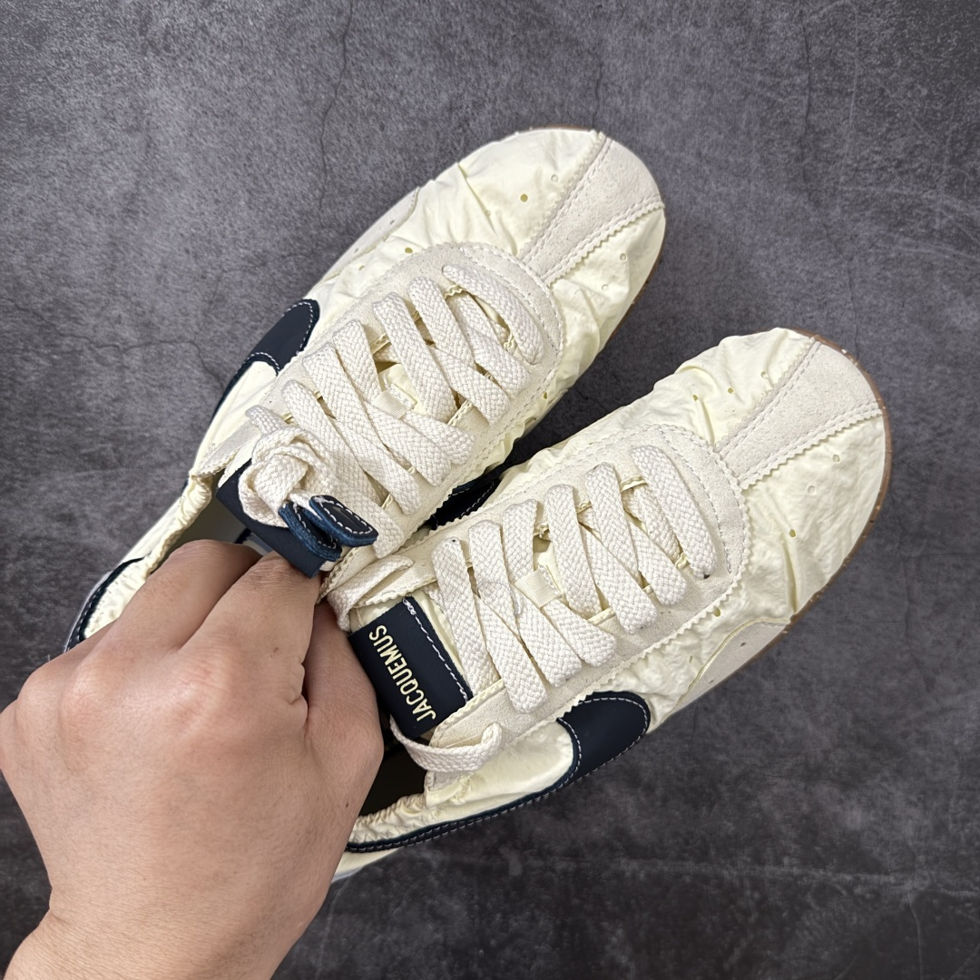 Jacquemus x Nike Jacumoon 舒适 低帮生活休闲鞋 米黑色 货号：HV8547-7