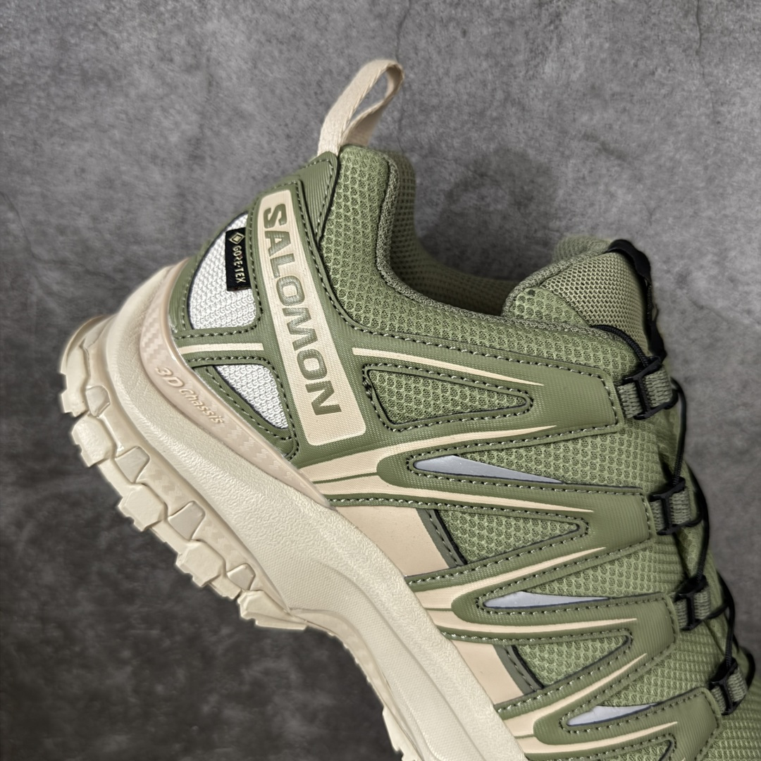 图片[7]-【666版本】SALOMON 萨洛蒙 XA PRO 3D 户外运动 网布减震防滑透气 低帮跑步鞋 男女同款 防水绿色 475874 全新品质 巅峰之作 所有配色均购物原版拆解1：1开发 原材料打造 非市场公版便宜货 私模大底 清洁度比市场所有版本都高 全套原纸板楦头开发 原厂网布配套 确保原汁原味 完美呈现版型 原档数据独家私模五层组合大底 男女鞋同步官方开发至46 原装Ortholite轻量化鞋垫 中底布带钢印编号 原厂TPU锁扣 进口港宝加持 后跟自然饱满 还原公司包裹性 鞋面采用SENSIFT贴合技术 全方位贴合包裹脚型 鞋跟部鞋底牵引设计 提供强大的抓地性能 更适应野外崎岖不平的道路 其3D ADVANCED CHASSIS底盘 材料轻量大化 钉齿设计更具稳定性 防护性 鞋底易磨损区运用CONTAGRIP高耐磨材料 应对城市硬质路面长距离跑考验 尺码：36 36.5 37.5 38 38.5 39 40 40.5 41 42 42.5 43 44 45 46-选品中心