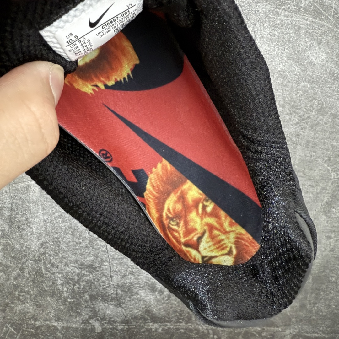 图片[8]-【Max纯原版】原版开发 Nike Shox TL系列 黑红色 CI0987-001 NK Shox TL系列 复古舒适百搭防滑耐磨低邦柱形气垫休闲跑步鞋 鞋面采用了轻质化的材料打造，搭载鞋带系带系统以及鞋舌部分的特殊控制模块，科技感十足；采用透气纺织品和网眼鞋面与标志性的Nike Shox技术，同时提供更轻盈的感觉和大胆的外观；鞋身大面积采用织物与皮革材质拼接设计，搭配Dri-FITz透气网面，透气性拉满不闷脚。中底前掌搭载Air Max科技，后掌配置Shoxy缓震气柱，前掌气垫提供灵敏回弹，中底的气柱设计也很加分，外观上科技感十足；设计彰显个性，复古造型适配多种穿搭风格。 尺码：39 40 40.5 41 42 42.5 43 44 44.5 45 45.5 46 46.5 47.5-选品中心