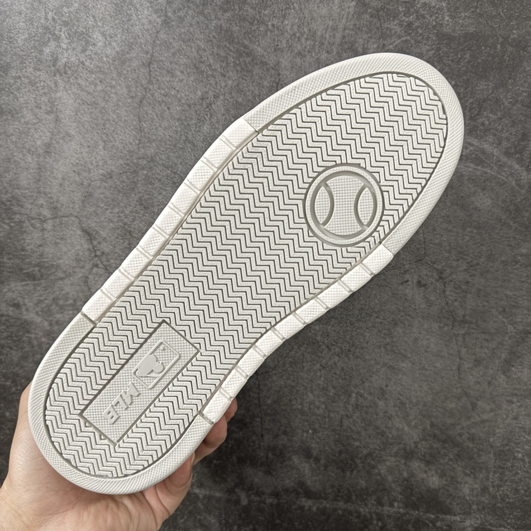 图片[9]-【纯原订单】MLB Chunky Liner Basic NY复古印花学长鞋系列低帮轻量增高厚底百搭休闲运动慢跑鞋板鞋 Korea韩国联名NY美国榄球纽约洋基队限定 市场第一梯队品质 韩国代购版本 MLB专用菱形双针中底布 重点细节中底布带注胶孔 原厂NFC感应吊牌 支持鉴定 一个两位数 原盒原标 全套原楦原纸板原厂数据开发 中韩文保养标贴 绿色防霉片 平台代购专供 独家一比一RB+MD组合大底 高频后跟小人Logo精准对位立体饱满 正确网布加超迁鞋面 转印中底走线紧密 转印Logo工艺表层防刮不掉色 尺码：36 36.5 37.5 38 38.5 39 40 40.5 41 42 42.5 43 44 44.5 45-选品中心