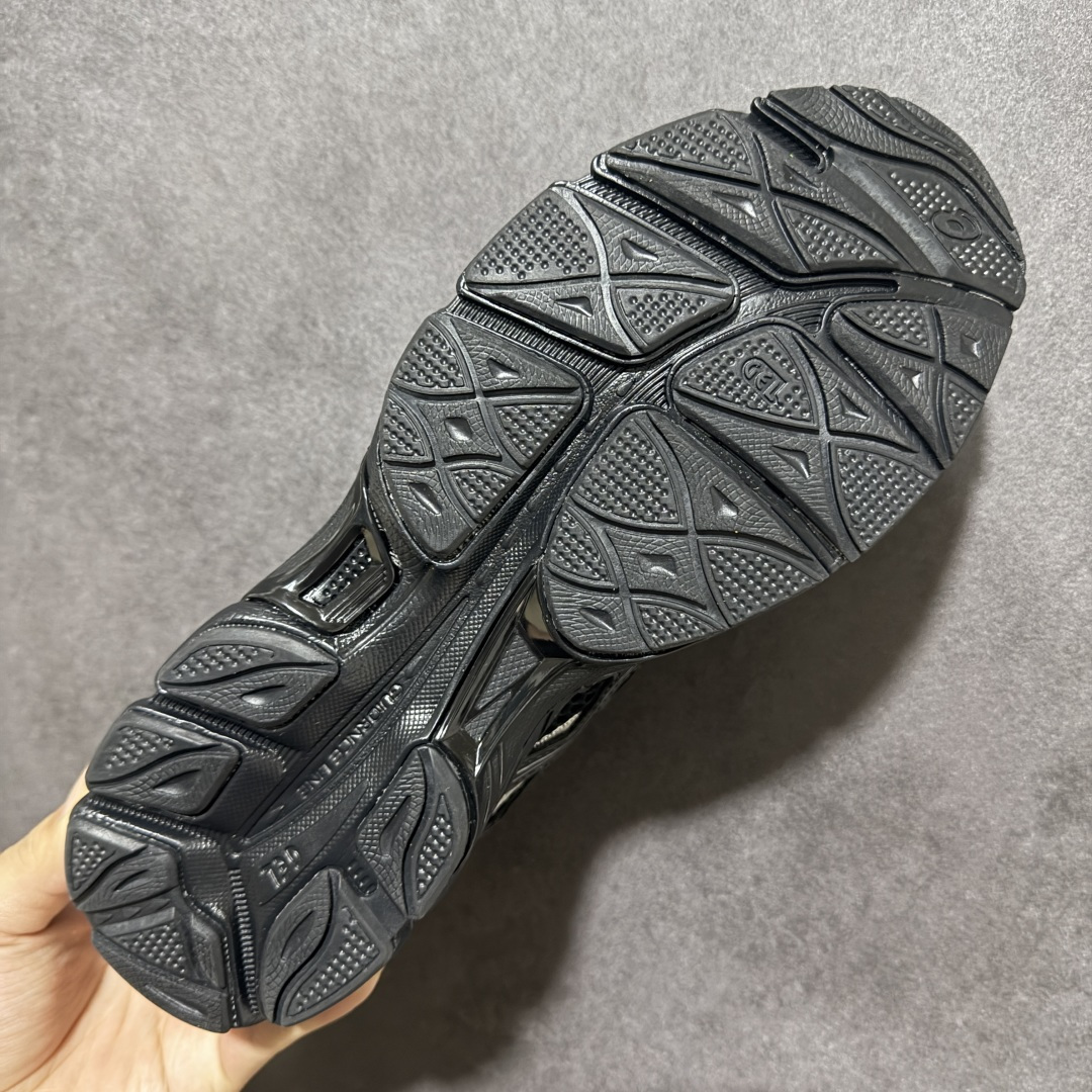 图片[9]-【公司级】Asics Gel-Cumulus 16 亚瑟士复古透气休闲缓震耐磨跑步鞋 #鞋面采用无缝线鞋面，贴合脚型，穿着舒适；中底360°环绕式GL，提供良好的缓冲性能； 货号：1203A733-002 尺码：36 37 37.5 38 39 39.5 40 40.5 41.5 42 42.5 43.5 44 45-选品中心