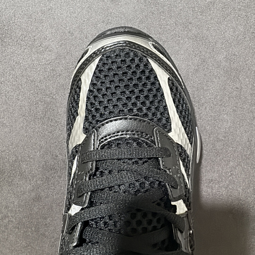 图片[5]-【公司级】Asics Gel-Cumulus 16 亚瑟士复古透气休闲缓震耐磨跑步鞋 #鞋面采用无缝线鞋面，贴合脚型，穿着舒适；中底360°环绕式GL，提供良好的缓冲性能； 货号：1203A733-002 尺码：36 37 37.5 38 39 39.5 40 40.5 41.5 42 42.5 43.5 44 45-选品中心