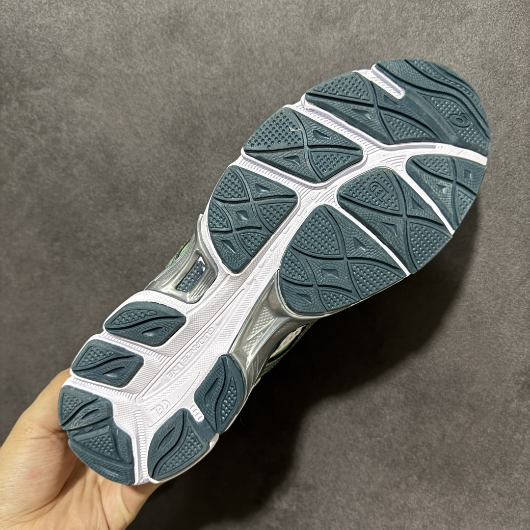 图片[9]-【公司级】Asics Gel-Cumulus 16 亚瑟士复古透气休闲缓震耐磨跑步鞋 #鞋面采用无缝线鞋面，贴合脚型，穿着舒适；中底360°环绕式GL，提供良好的缓冲性能； 货号：1203A733-100 尺码：36 37 37.5 38 39 39.5 40 40.5 41.5 42 42.5 43.5 44 45-选品中心