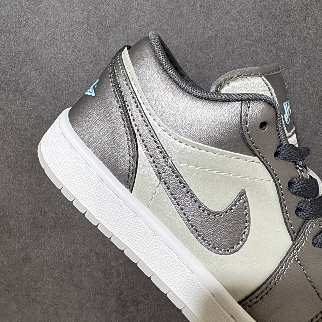 图片[8]-【H11纯原】Nike Air Jordan 1 Low SE AJ1 乔一 舒适贴合 防滑耐磨 低帮 复古篮球鞋 货号：HV4398-014 尺码：35.5 36 36.5 37.5 38 38.5 39 40 40.5 41 42 42.5 43 44 45 46 47.5 #H11顶级纯原 纯原外贸平台特供订单 #全套原纸板楦头开发 #原厂特供材料配套加持 #确保原汁原味 完美呈现版型 #原档数据独家私模大底 #男女鞋同步官方开发至48.5 #原装进口轻量化鞋垫 #进口港宝加持 后跟自然饱满 还原公司包裹性 #鞋面采用原装数据贴合技术 #全方位贴合包裹脚型 #鞋跟部鞋底牵引设计 #提供强大的抓地性能 #更适应不同实战场地路面-选品中心