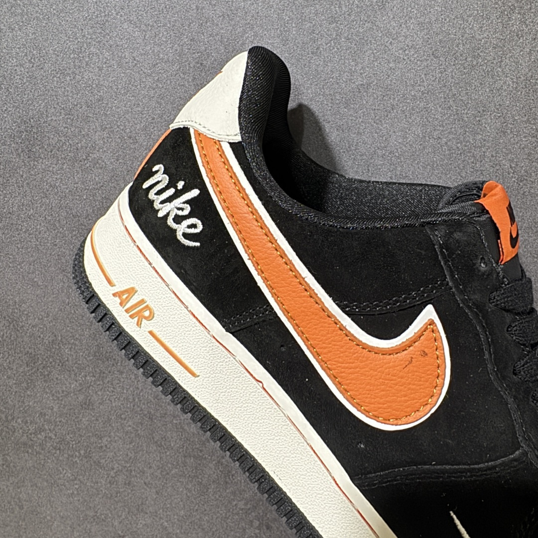 图片[8]-【定制版】经典Air Force 1鞋型 \”黑橙潮步\”- 翻毛皮质感+撞色Swoosh，低调又有层次，黄皮上脚显白到发光 – 全掌Air缓震+防滑橡胶底，通勤、逛街、滑板都能打 – 经典AF1鞋型修饰脚型，宽脚/胖脚也能轻松驾驭 货号：FV3694-107 尺码：36-45半-选品中心