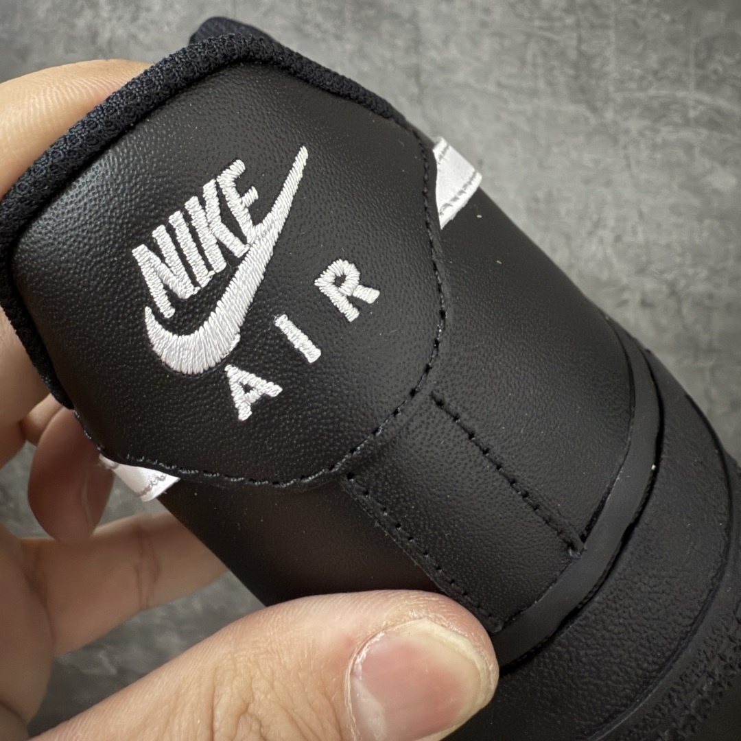 图片[2]-【XC2.0原厂皮】Nike air Force 1 AF1空军一号黑白权志龙 FZ0627-010 原厂Sadesa批次空军Air Force 1出货 配置直接拉满 真正全原厂皮打造 历时开发你6个月！绝非市场二层可比！匹配公司货程度95℅以上！ ＃同步匹配新三丰全套档案开发！2025年全新新三丰公司货大底！ ＃鞋面勾勾！后套！大面！全部同步官方最新批次空军皮料标准【全部统一皮料！同步官方取消分部位分材料】 ＃辅料！反口里！泡棉！全部调用原厂同材配置！真正从里到位原装！ ＃气垫采用全掌气垫 同步公司货标准精准组合大底RB 完美无缝匹配！保证脚感！ 尺码：36 36.5 37.5 38 38.5 39 40 40.5 41 42 42.5 43 44 44.5 45 46-选品中心