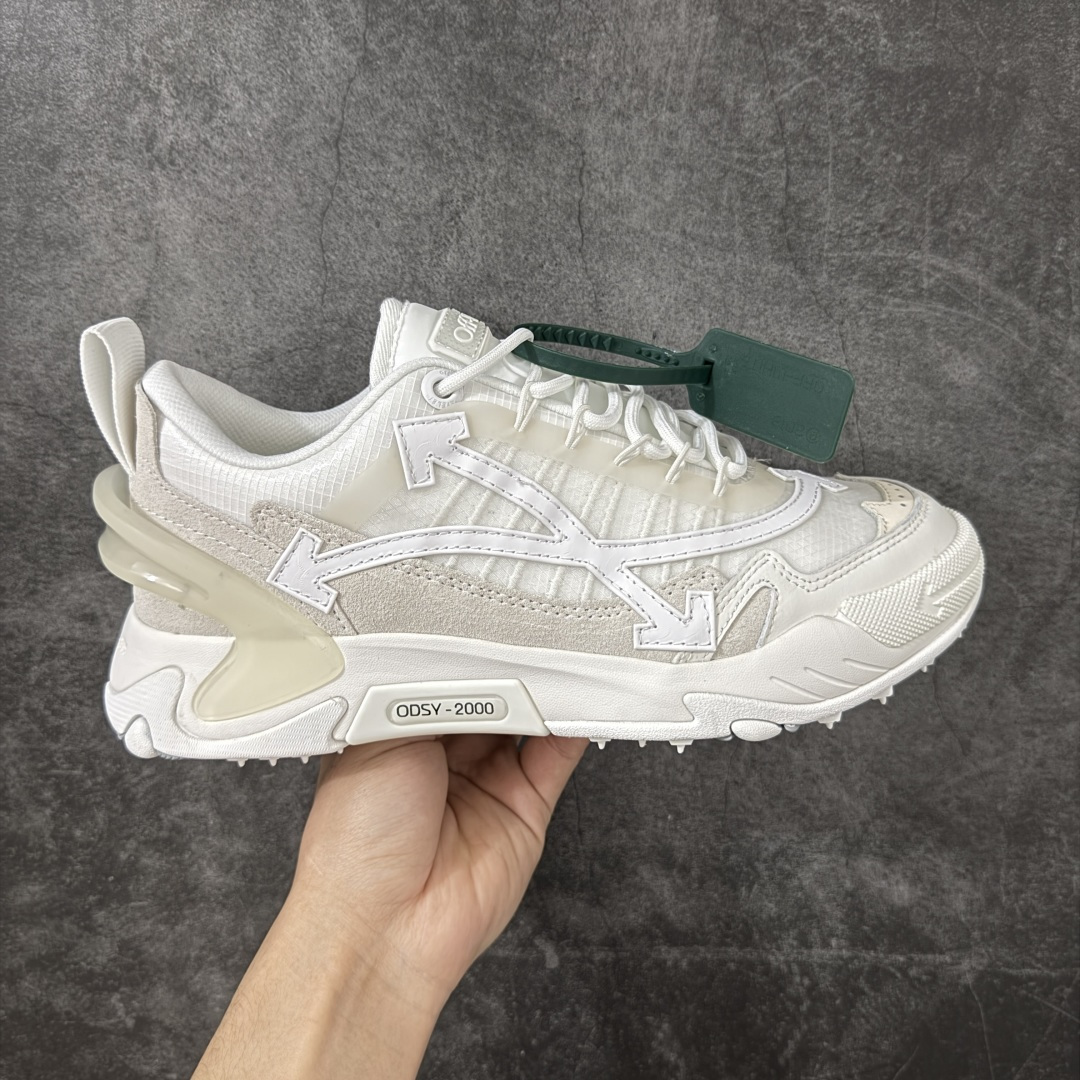 【OK纯原版本】OFF-WHITE OW运动鞋 春夏走秀款球鞋 所有配件均通过定做出产正品裁片 原版比例大箭头定制网眼布双拼牛皮进口机器针车 数控针距精准做工不输大牌里层为高密度透气网眼布/垫脚羊皮私模重工抓地橡胶底 后跟坡度最贴切原版鞋型脱模 厚底约4CM 原盒包装配 TPU大底 尺码：35-46-选品中心