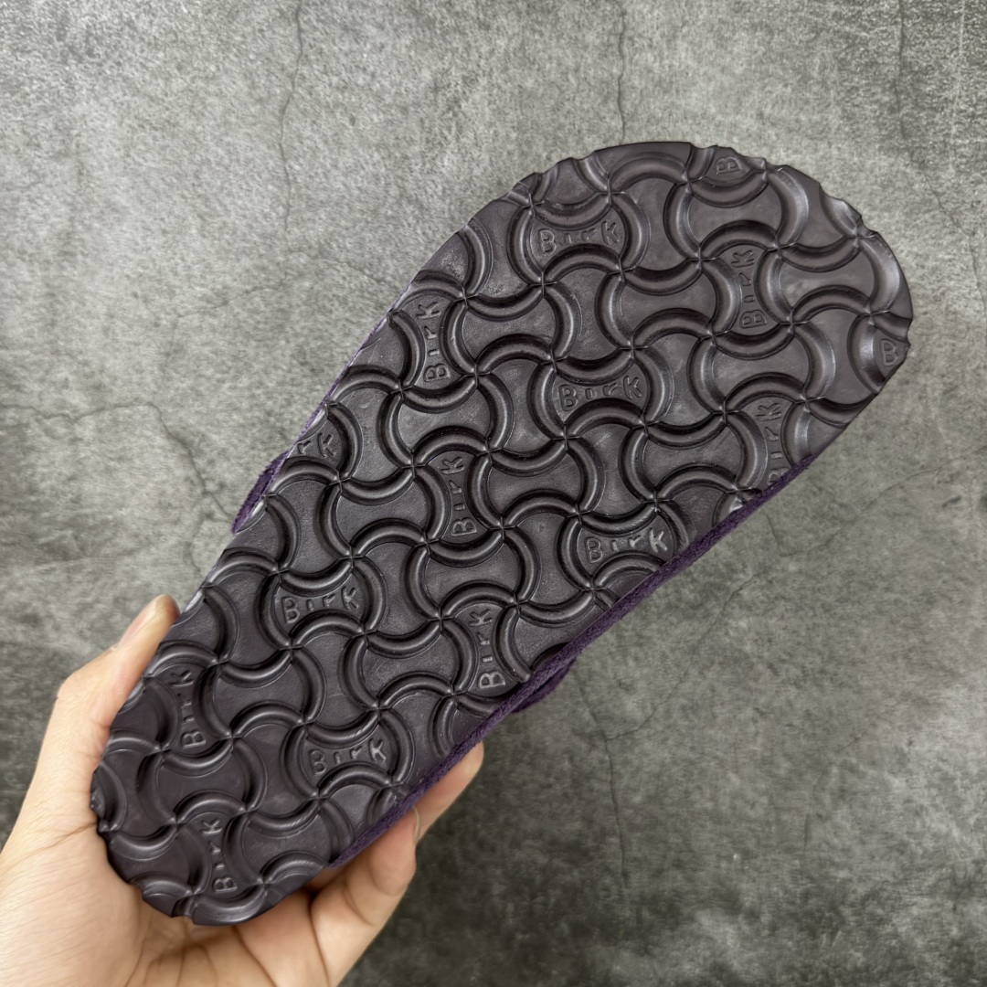 图片[9]-【H版纯原】 Birkenstock Boston 博肯/勃肯 系列上架 牛皮绒面革平底复古软木休闲鞋 配色：葡萄紫 1009543 真正软木塞大底 品质细节领先市场版本 原产品质 采用质地柔软进口牛皮绒面革 无刺鼻异味 中底搭载缓震软木橡胶 进口头层牛皮 原版开模/版型/材质/细节遵循ZP工艺！ 市售顶级不吹文案 尺码：35-45-选品中心