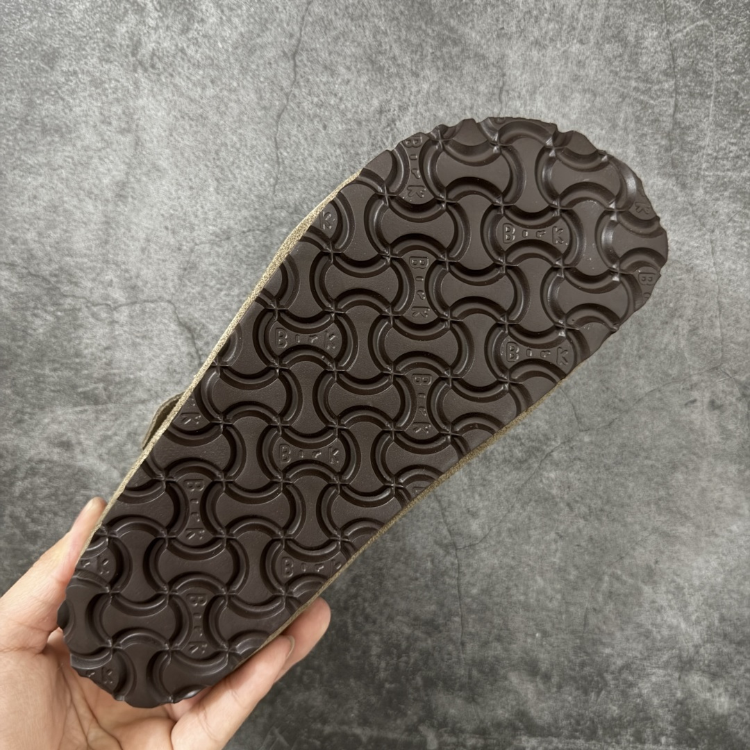 图片[9]-【H版纯原】 Birkenstock Boston 博肯/勃肯 系列上架 牛皮绒面革平底复古软木休闲鞋 配色：羚羊棕 1009543 真正软木塞大底 品质细节领先市场版本 原产品质 采用质地柔软进口牛皮绒面革 无刺鼻异味 中底搭载缓震软木橡胶 进口头层牛皮 原版开模/版型/材质/细节遵循ZP工艺！ 市售顶级不吹文案 尺码：35-45-选品中心