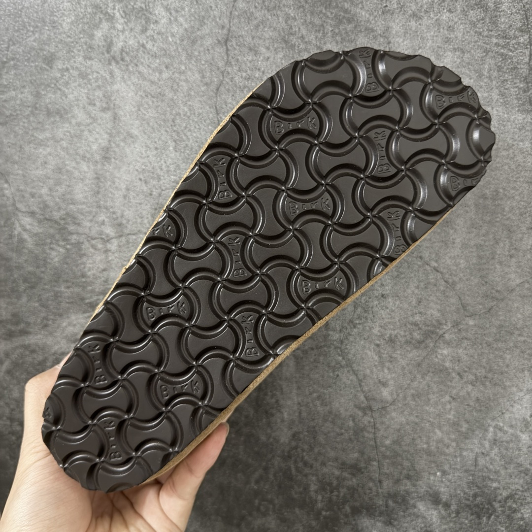 图片[9]-【H版纯原】 Birkenstock Boston 博肯/勃肯 系列上架 牛皮绒面革平底复古软木休闲鞋 全包 配色：栗色 1013309 真正软木塞大底 品质细节领先市场版本 原产品质 采用质地柔软进口牛皮绒面革 无刺鼻异味 中底搭载缓震软木橡胶 进口头层牛皮 原版开模/版型/材质/细节遵循ZP工艺！ 市售顶级不吹文案 尺码：35-45-选品中心