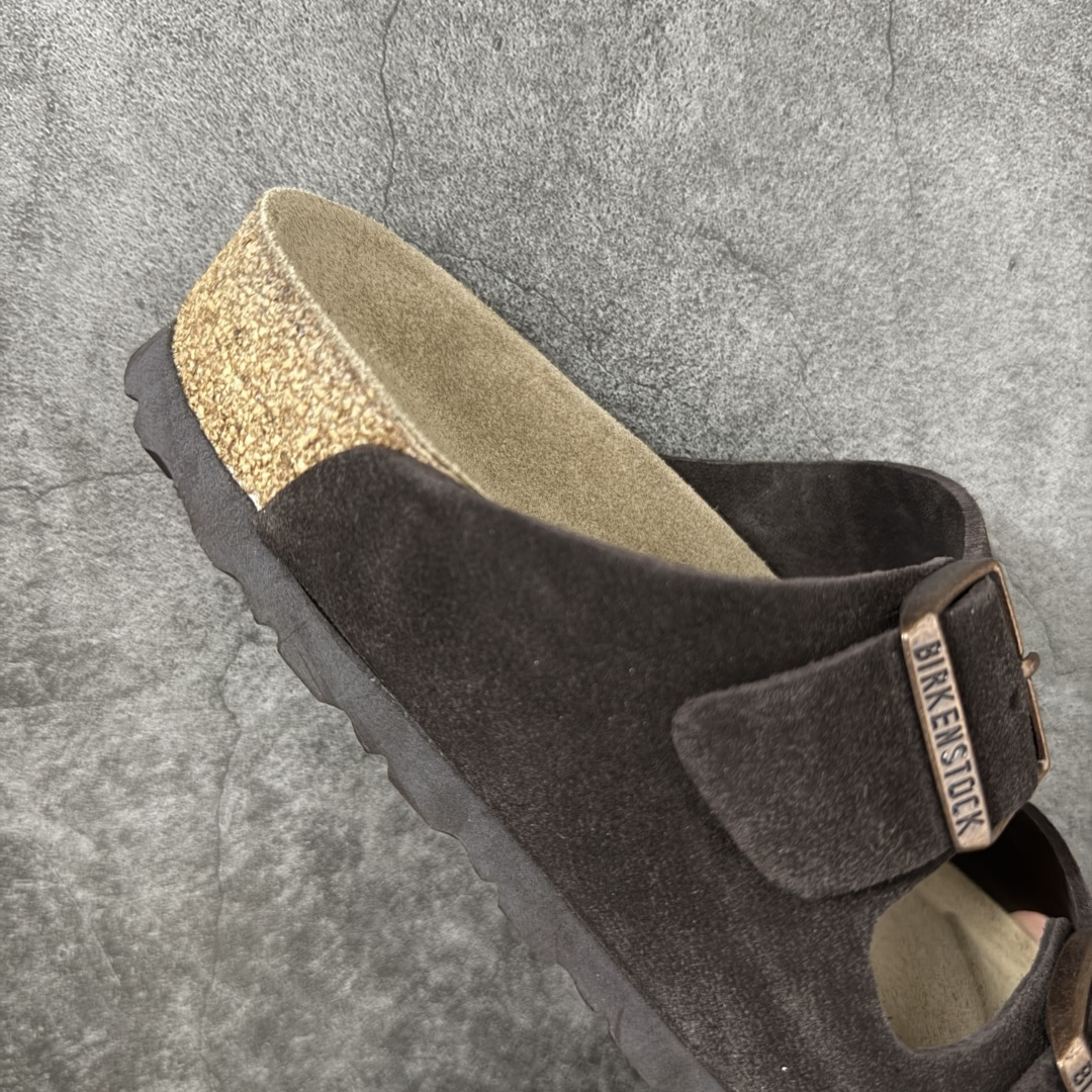 图片[7]-【H版纯原】 Birkenstock Boston 博肯/勃肯 系列上架 牛皮绒面革平底复古软木休闲鞋 二字拖鞋 配色：巧色 1029790 真正软木塞大底 品质细节领先市场版本 原产品质 采用质地柔软进口牛皮绒面革 无刺鼻异味 中底搭载缓震软木橡胶 进口头层牛皮 原版开模/版型/材质/细节遵循ZP工艺！ 市售顶级不吹文案 尺码：35-45-选品中心