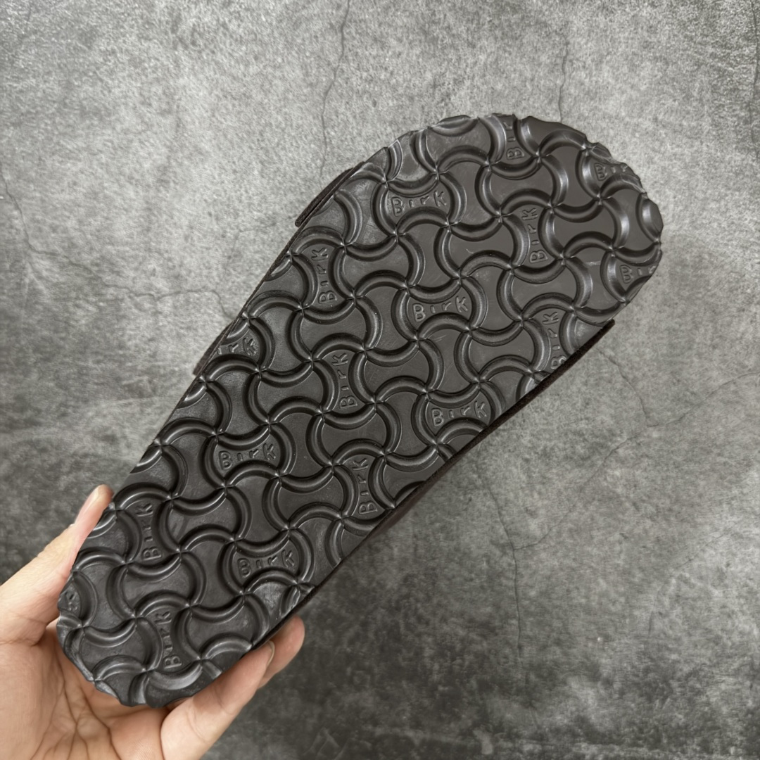 图片[9]-【H版纯原】 Birkenstock Boston 博肯/勃肯 系列上架 牛皮绒面革平底复古软木休闲鞋 二字拖鞋 配色：巧色 1029790 真正软木塞大底 品质细节领先市场版本 原产品质 采用质地柔软进口牛皮绒面革 无刺鼻异味 中底搭载缓震软木橡胶 进口头层牛皮 原版开模/版型/材质/细节遵循ZP工艺！ 市售顶级不吹文案 尺码：35-45-选品中心