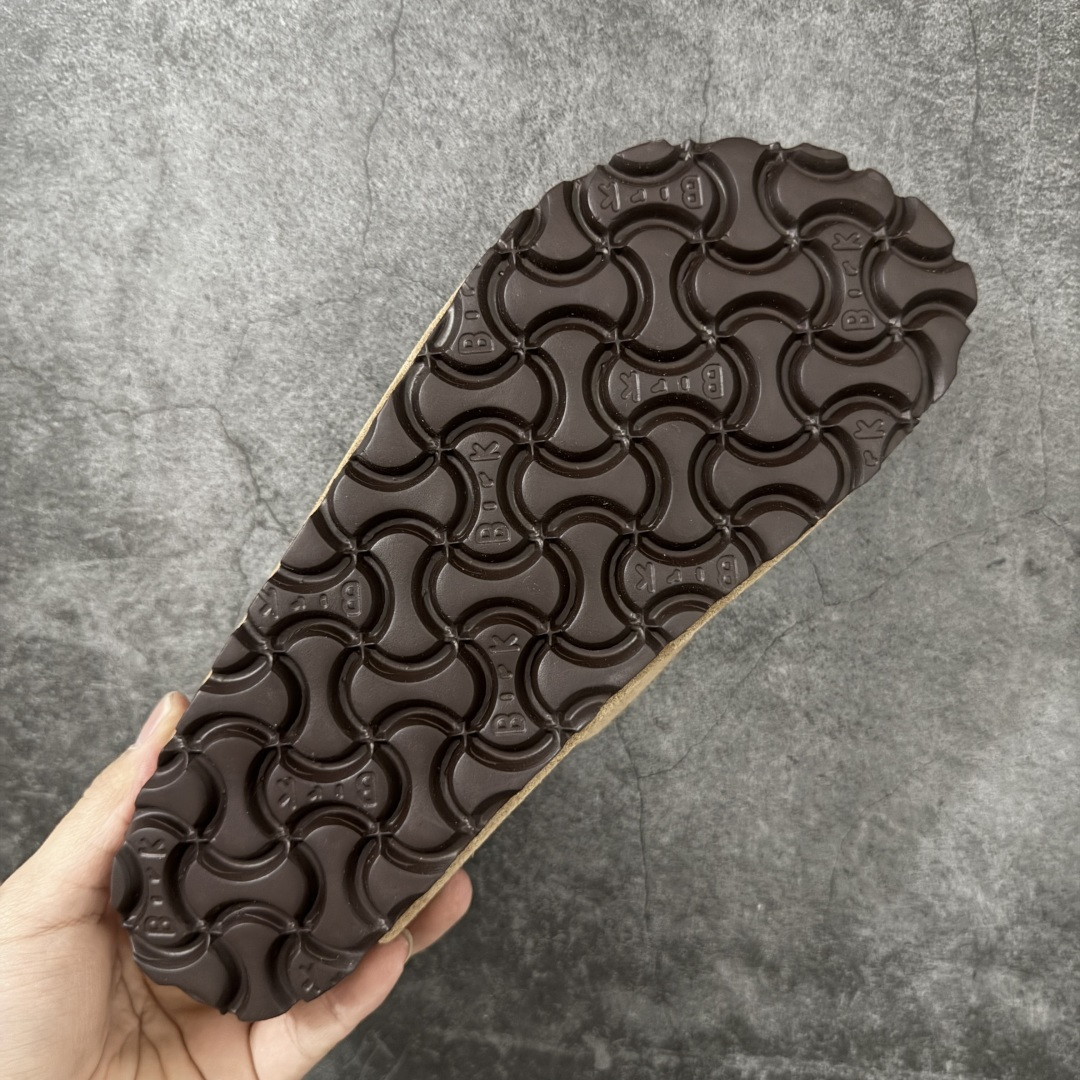 图片[9]-【H版纯原】 Birkenstock Boston 博肯/勃肯 系列上架 牛皮绒面革平底复古软木休闲鞋 二字拖鞋 配色：栗色 1029790 真正软木塞大底 品质细节领先市场版本 原产品质 采用质地柔软进口牛皮绒面革 无刺鼻异味 中底搭载缓震软木橡胶 进口头层牛皮 原版开模/版型/材质/细节遵循ZP工艺！ 市售顶级不吹文案 尺码：35-45-选品中心