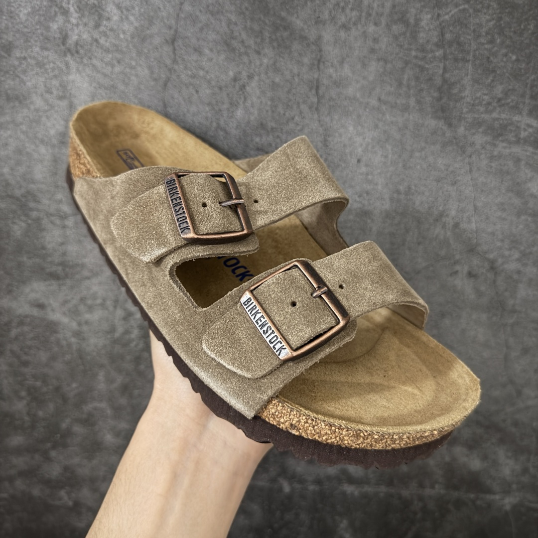 图片[3]-【H版纯原】 Birkenstock Boston 博肯/勃肯 系列上架 牛皮绒面革平底复古软木休闲鞋 二字拖鞋 配色：羚羊棕色 1029790 真正软木塞大底 品质细节领先市场版本 原产品质 采用质地柔软进口牛皮绒面革 无刺鼻异味 中底搭载缓震软木橡胶 进口头层牛皮 原版开模/版型/材质/细节遵循ZP工艺！ 市售顶级不吹文案 尺码：35-45-选品中心