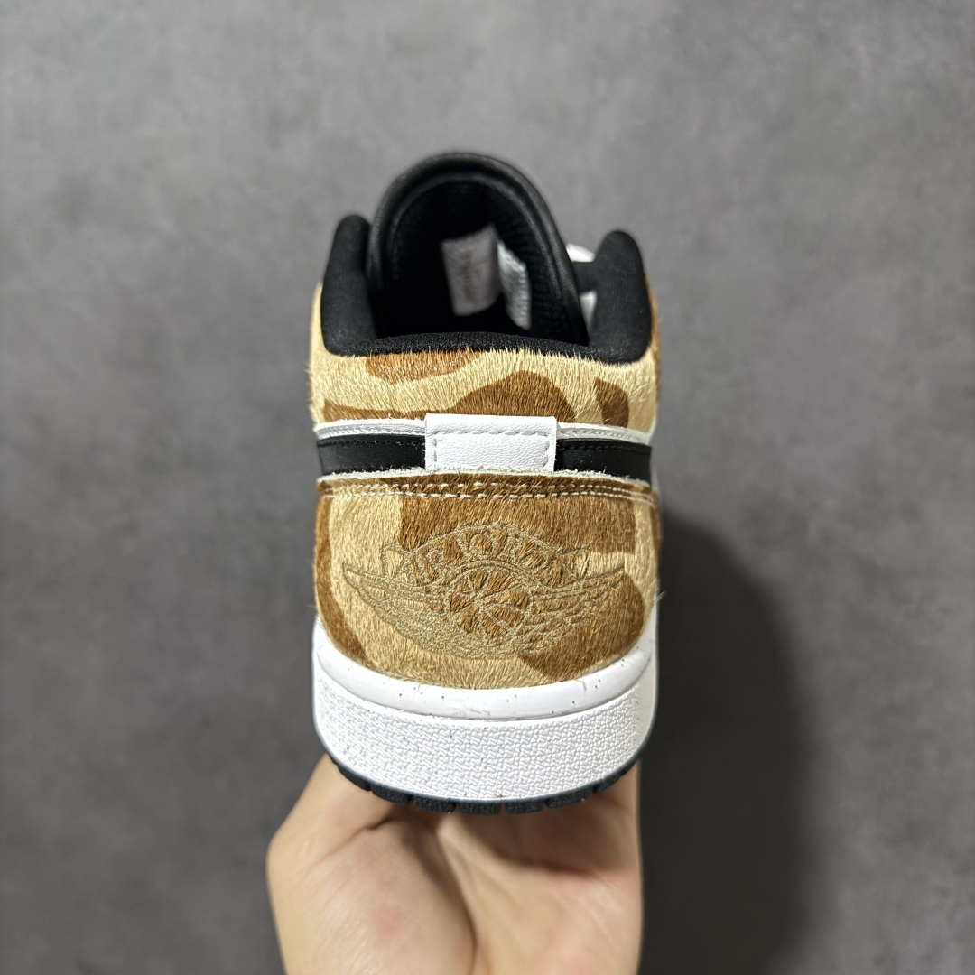 图片[4]-【H11纯原】Nike Air Jordan 1 Low SE AJ1 乔一 舒适贴合 防滑耐磨 低帮 复古篮球鞋 货号：IX8740-101 尺码：35.5 36 36.5 37.5 38 38.5 39 40 40.5 41 42 42.5 43 44 45 46 47.5 #H11顶级纯原 纯原外贸平台特供订单 #全套原纸板楦头开发 #原厂特供材料配套加持 #确保原汁原味 完美呈现版型 #原档数据独家私模大底 #男女鞋同步官方开发至48.5 #原装进口轻量化鞋垫 #进口港宝加持 后跟自然饱满 还原公司包裹性 #鞋面采用原装数据贴合技术 #全方位贴合包裹脚型 #鞋跟部鞋底牵引设计 #提供强大的抓地性能 #更适应不同实战场地路面-选品中心