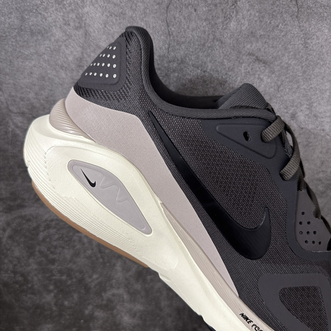 图片[7]-【XE纯原】Nike Air Zoom Structure 26 登月26代超级飞马系列马拉松跑步鞋 HJ1102-200 平台专供 充正品质 3之前未流通市场版本 内里嵌入定型海绵 中底搭载前Zoom+全掌React配置 全部原鞋开发打造 所有细节全部同步原版 全新一代拥有 Zoom Air 一如既往的稳定感和流畅感 鞋面采用工程网眼设计 为特定高热区域营造出色透气性 进一步增加鞋面的穿孔数量 让足部能够快速散热 中足搭配 Flywire 飞线 在高速运动时营造舒适稳定的贴合感 内置Zoon气垫加持 动力十足！ 尺码： 39 40 40.5 41 42 42.5 43 44 44.5 45 46-选品中心