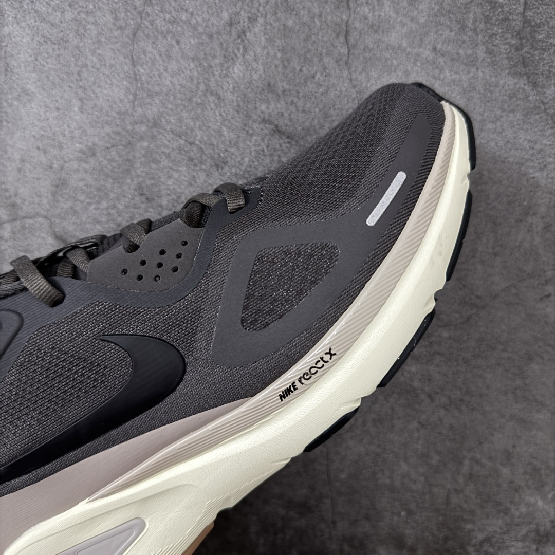 图片[6]-【XE纯原】Nike Air Zoom Structure 26 登月26代超级飞马系列马拉松跑步鞋 HJ1102-200 平台专供 充正品质 3之前未流通市场版本 内里嵌入定型海绵 中底搭载前Zoom+全掌React配置 全部原鞋开发打造 所有细节全部同步原版 全新一代拥有 Zoom Air 一如既往的稳定感和流畅感 鞋面采用工程网眼设计 为特定高热区域营造出色透气性 进一步增加鞋面的穿孔数量 让足部能够快速散热 中足搭配 Flywire 飞线 在高速运动时营造舒适稳定的贴合感 内置Zoon气垫加持 动力十足！ 尺码： 39 40 40.5 41 42 42.5 43 44 44.5 45 46-选品中心
