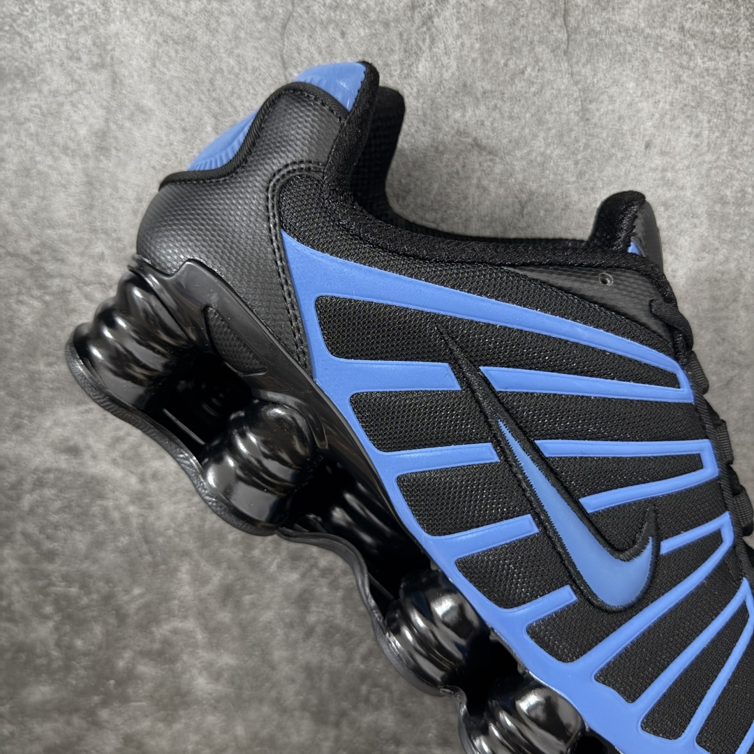 图片[7]-【Max纯原版】原版开发 Nike Shox TL系列 黑蓝盒子色 IH1338-002 NK Shox TL系列 复古舒适百搭防滑耐磨低邦柱形气垫休闲跑步鞋 鞋面采用了轻质化的材料打造，搭载鞋带系带系统以及鞋舌部分的特殊控制模块，科技感十足；采用透气纺织品和网眼鞋面与标志性的Nike Shox技术，同时提供更轻盈的感觉和大胆的外观；鞋身大面积采用织物与皮革材质拼接设计，搭配Dri-FITz透气网面，透气性拉满不闷脚。中底前掌搭载Air Max科技，后掌配置Shoxy缓震气柱，前掌气垫提供灵敏回弹，中底的气柱设计也很加分，外观上科技感十足；设计彰显个性，复古造型适配多种穿搭风格。 尺码：39 40 40.5 41 42 42.5 43 44 44.5 45 45.5 46 46.5 47.5-选品中心