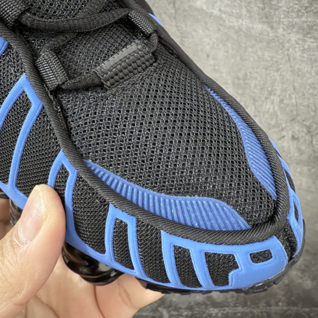 图片[4]-【Max纯原版】原版开发 Nike Shox TL系列 黑蓝盒子色 IH1338-002 NK Shox TL系列 复古舒适百搭防滑耐磨低邦柱形气垫休闲跑步鞋 鞋面采用了轻质化的材料打造，搭载鞋带系带系统以及鞋舌部分的特殊控制模块，科技感十足；采用透气纺织品和网眼鞋面与标志性的Nike Shox技术，同时提供更轻盈的感觉和大胆的外观；鞋身大面积采用织物与皮革材质拼接设计，搭配Dri-FITz透气网面，透气性拉满不闷脚。中底前掌搭载Air Max科技，后掌配置Shoxy缓震气柱，前掌气垫提供灵敏回弹，中底的气柱设计也很加分，外观上科技感十足；设计彰显个性，复古造型适配多种穿搭风格。 尺码：39 40 40.5 41 42 42.5 43 44 44.5 45 45.5 46 46.5 47.5-选品中心