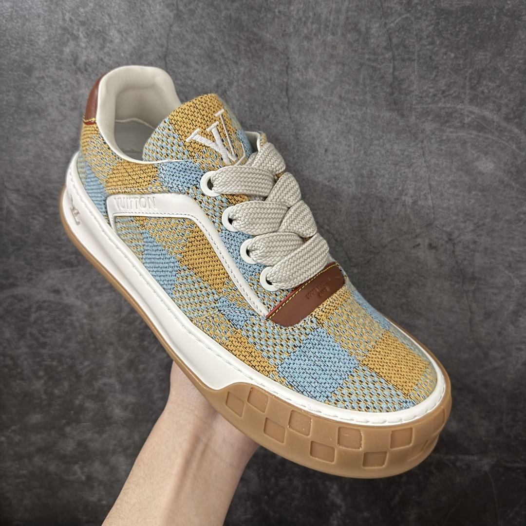 图片[3]-【YS纯原】LOUIS VUITTON Tilted 饼干鞋系列｜2026 早春全新上架 棋盘格饼干 新品抢先出货 LV 路易威登 Tilted Low Sneakers 男鞋｜广东原产｜市售顶级版本 ✦ 原版购入开发 ✦ 厚实抽屉式礼品鞋盒 ✦ 原装包装说明书＋防尘布袋 ✦ 双礼盒包装 法国巴黎百年奢侈品牌 LOUIS VUITTON 路易威登 尺码：36-45-选品中心