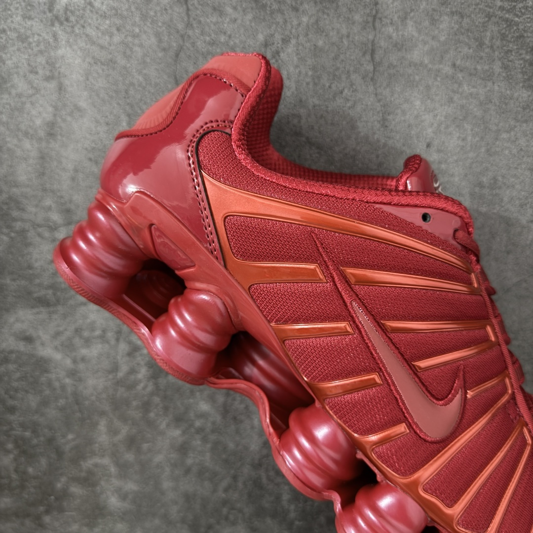 图片[7]-【Max纯原版】原版开发 Nike Shox TL系列 大红色 IB1087-600 NK Shox TL系列 复古舒适百搭防滑耐磨低邦柱形气垫休闲跑步鞋 鞋面采用了轻质化的材料打造，搭载鞋带系带系统以及鞋舌部分的特殊控制模块，科技感十足；采用透气纺织品和网眼鞋面与标志性的Nike Shox技术，同时提供更轻盈的感觉和大胆的外观；鞋身大面积采用织物与皮革材质拼接设计，搭配Dri-FITz透气网面，透气性拉满不闷脚。中底前掌搭载Air Max科技，后掌配置Shoxy缓震气柱，前掌气垫提供灵敏回弹，中底的气柱设计也很加分，外观上科技感十足；设计彰显个性，复古造型适配多种穿搭风格。 尺码：39 40 40.5 41 42 42.5 43 44 44.5 45 45.5 46 46.5 47.5-选品中心