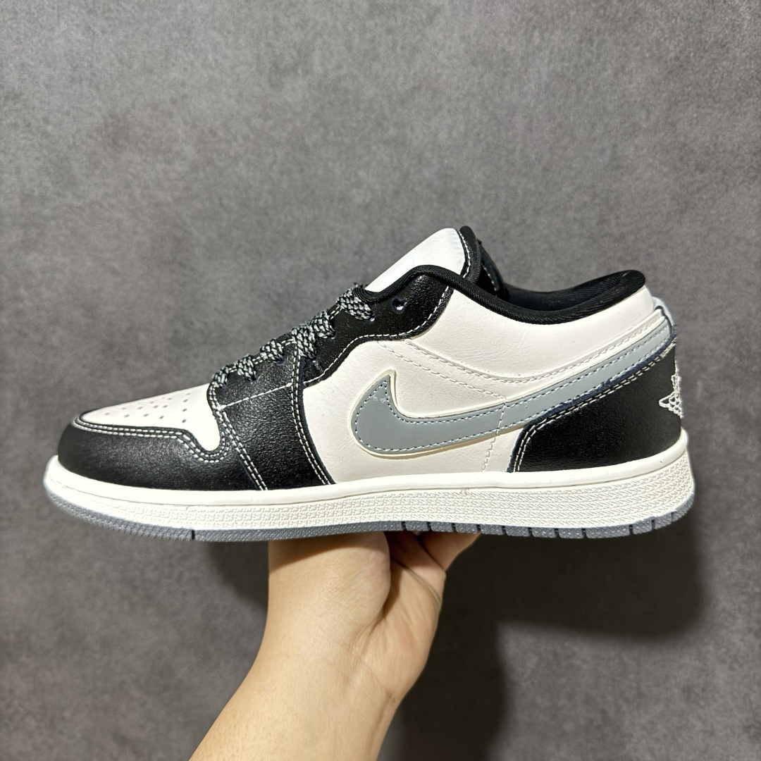 图片[2]-【定制版】Nike SB Dunk Low“ 周年高端定制 STUSSY 联名 低帮休闲板鞋 定制鞋盒 大厂纯原品质出货 超高清洁度 皮料切割干净无任何毛边 细节完美 货号：QL1988-008 尺码：36 36.5 37.5 38 38.5 39 40 40.5 41 42 42.5 43 44 44.5 45-选品中心