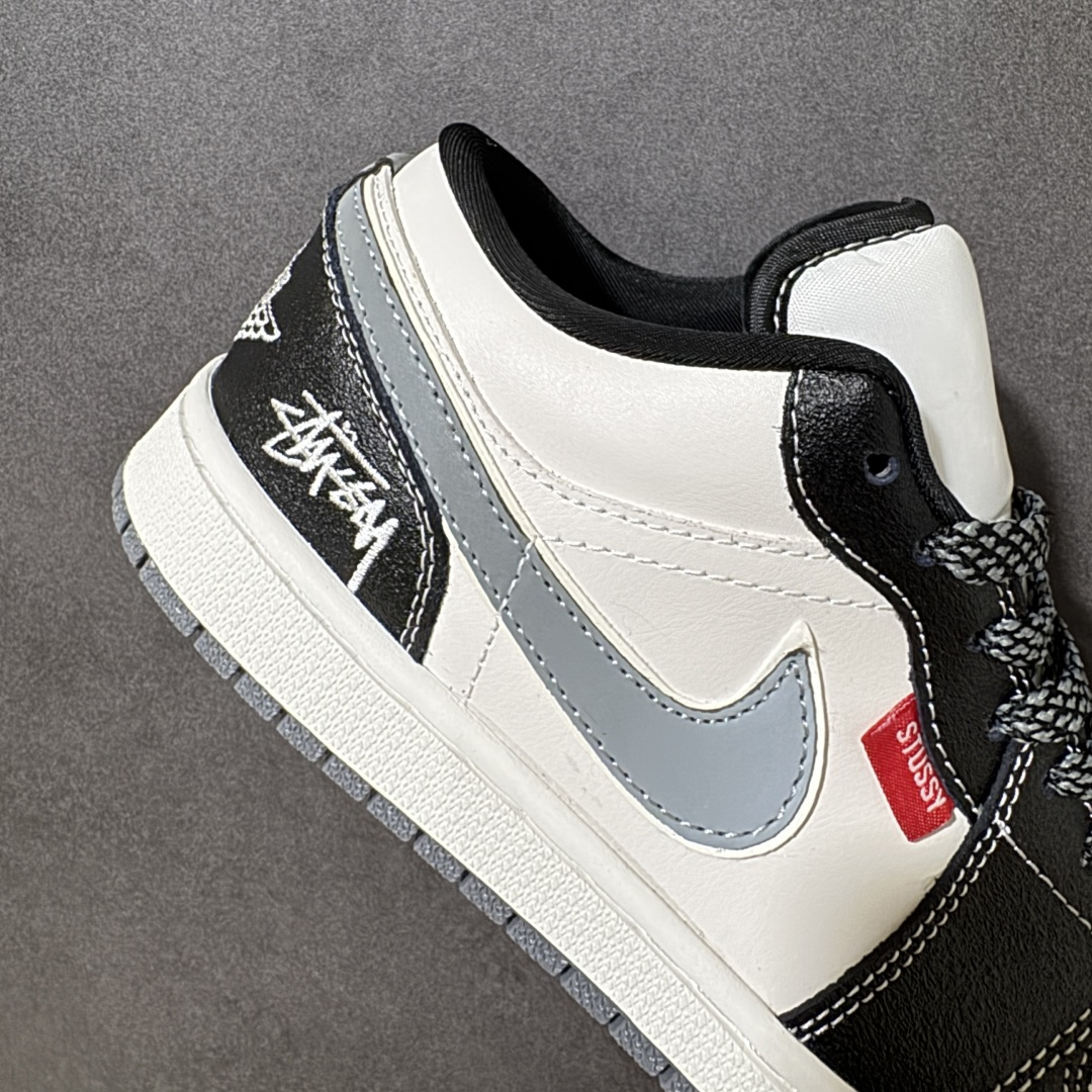 图片[8]-【定制版】Nike SB Dunk Low“ 周年高端定制 STUSSY 联名 低帮休闲板鞋 定制鞋盒 大厂纯原品质出货 超高清洁度 皮料切割干净无任何毛边 细节完美 货号：QL1988-008 尺码：36 36.5 37.5 38 38.5 39 40 40.5 41 42 42.5 43 44 44.5 45-选品中心
