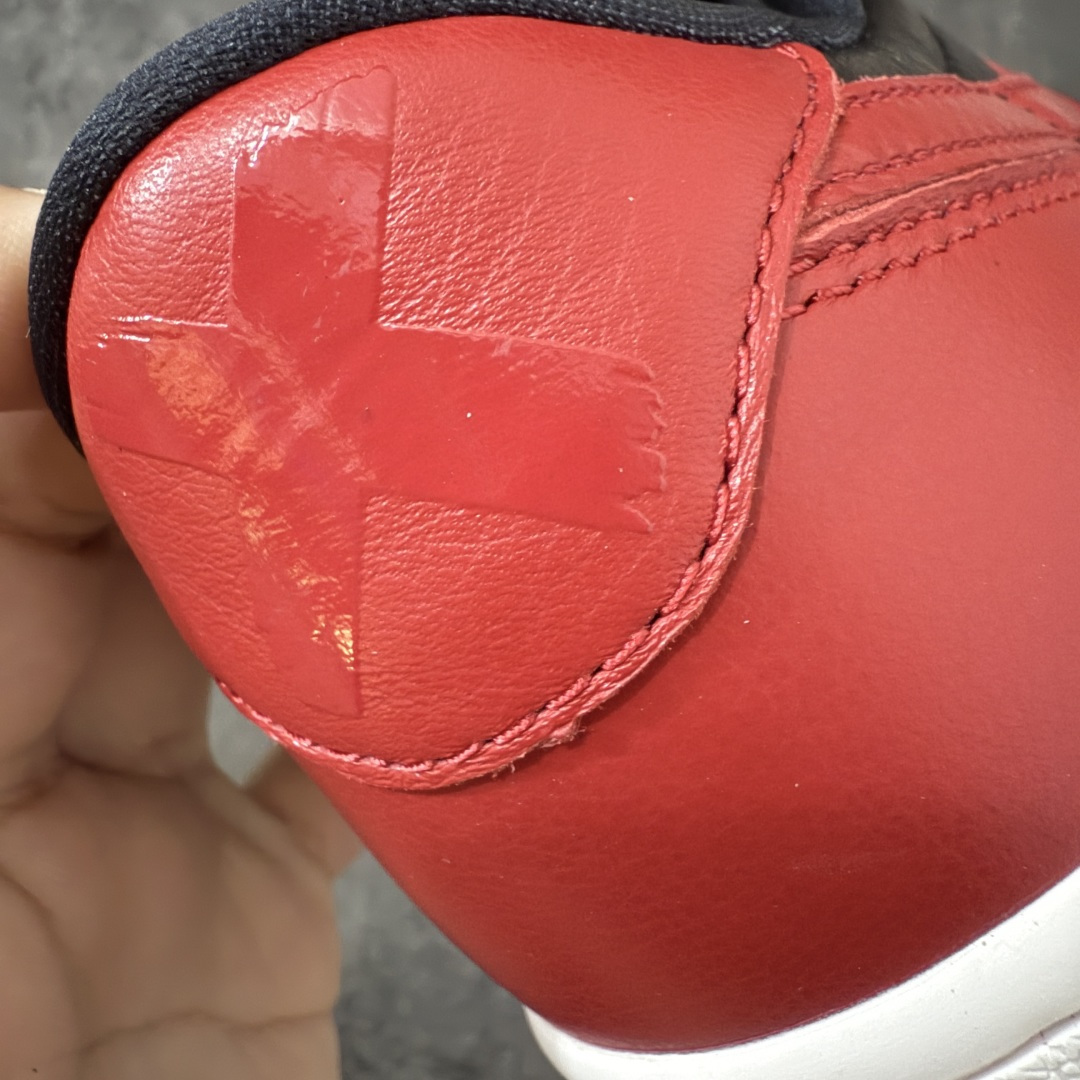 图片[2]-【PK纯原版】Nike AIR JORDAN I RETRO LOW OG AJ1乔1低帮休闲板鞋 后跟XX 同步官方配色 升级原楦原档案数据开发纸版楦型 采用原厂纳帕头层皮革鞋面材质 全新底模完美品相清洁度及喷漆效果 货号：IW6276 001 尺码：40-47.5-选品中心