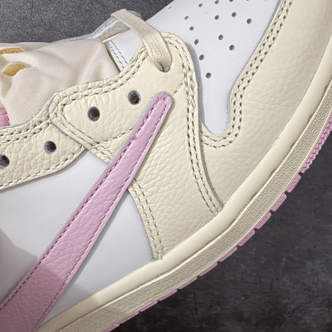 图片[4]-【DG纯原版】Travis Scott x Air Jordan AJ1 Low OG SP TS联名倒钩低帮 白粉 IQ7604-100 莞产大厂出品 品质非常顶 纯原第一梯队版本 产品品控稳定性领先行业 各方面均可对飙市面通货版 SZ原厂全套原楦原纸板冲刀磨具开发 原厂皮料加持 原厂港宝加持定型后跟R度完美 同源原厂电绣 鬼脸飞翼针数密度立体效果一致 百分百一致原鞋 原厂拉帮工艺 针距密度一致 后跟弧度收口自然不对折 极致一眼正品既视感 进口玻璃冲刀皮料裁剪零毛边 全鞋电脑针车工艺 品控清洁度最高QC检验标准 免检产品 原厂订购鞋盒、鞋标、防尘纸、鞋撑、鞋带 追求极致的原厂味道 尺码：36-49.5-选品中心