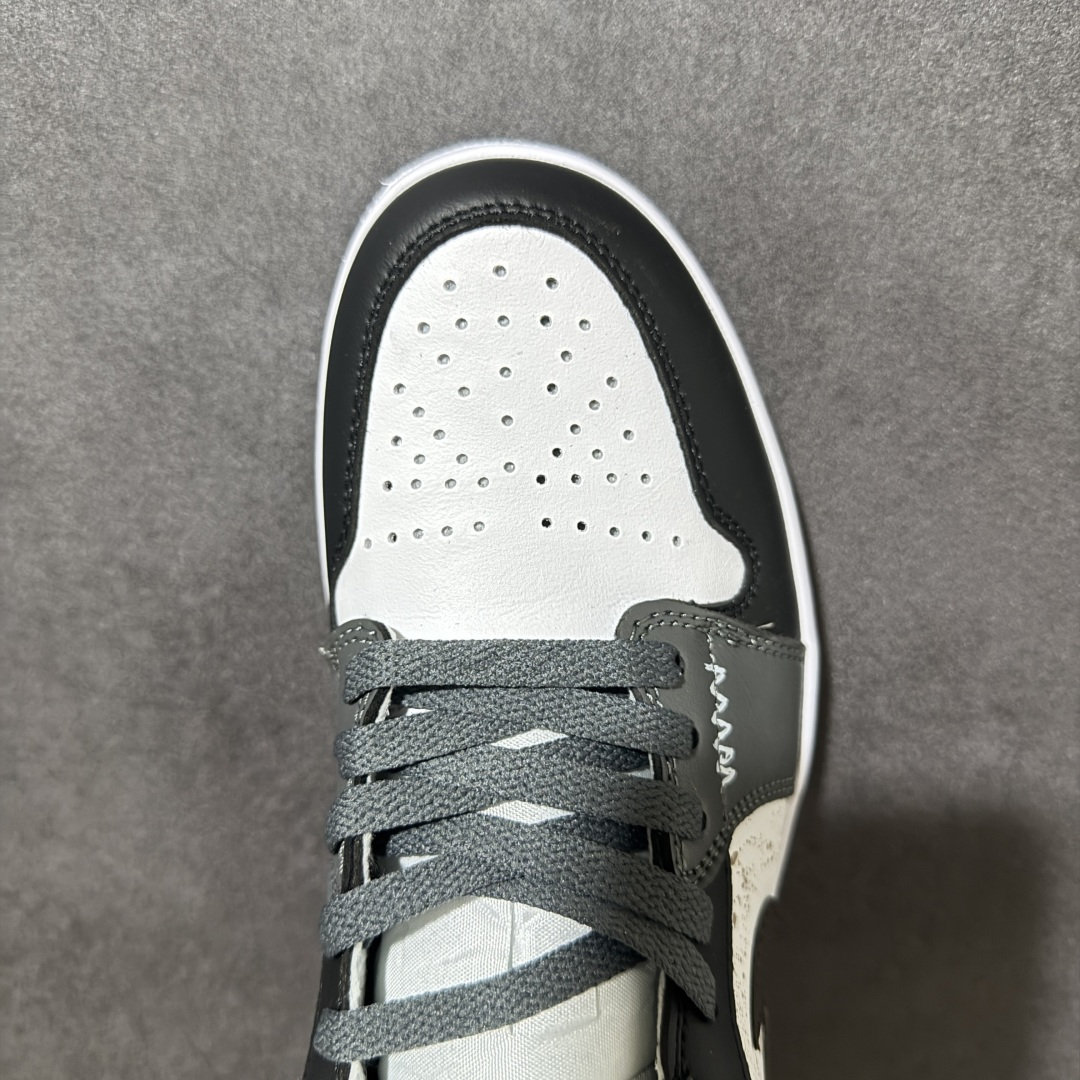 图片[5]-特价【GQ福利】【马年限定 DIY系列7色 】 Air Jordan 1 Low AJ1 乔1马年限定 步步生金 高端定制 低帮复古篮球鞋 #大厂纯原品质出货 超高清洁度 皮料切割干净无任何毛边 细节完美 尺码：36 36.5 37.5 38 38.5 39 40 40.5 41 42 42.5 43 44 44.5 45 货号：553558-152-选品中心