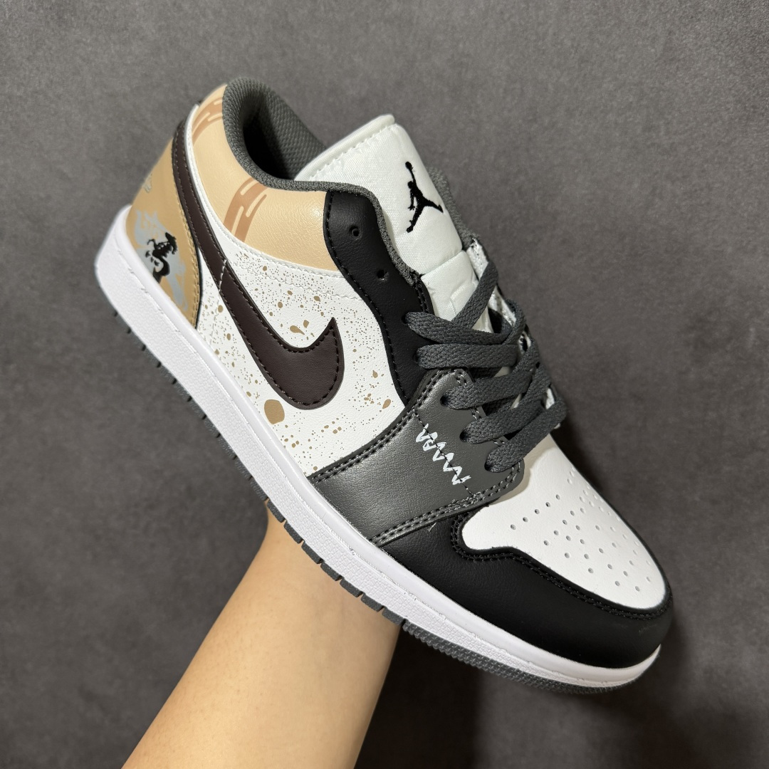 图片[3]-特价【GQ福利】【马年限定 DIY系列7色 】 Air Jordan 1 Low AJ1 乔1马年限定 步步生金 高端定制 低帮复古篮球鞋 #大厂纯原品质出货 超高清洁度 皮料切割干净无任何毛边 细节完美 尺码：36 36.5 37.5 38 38.5 39 40 40.5 41 42 42.5 43 44 44.5 45 货号：553558-152-选品中心