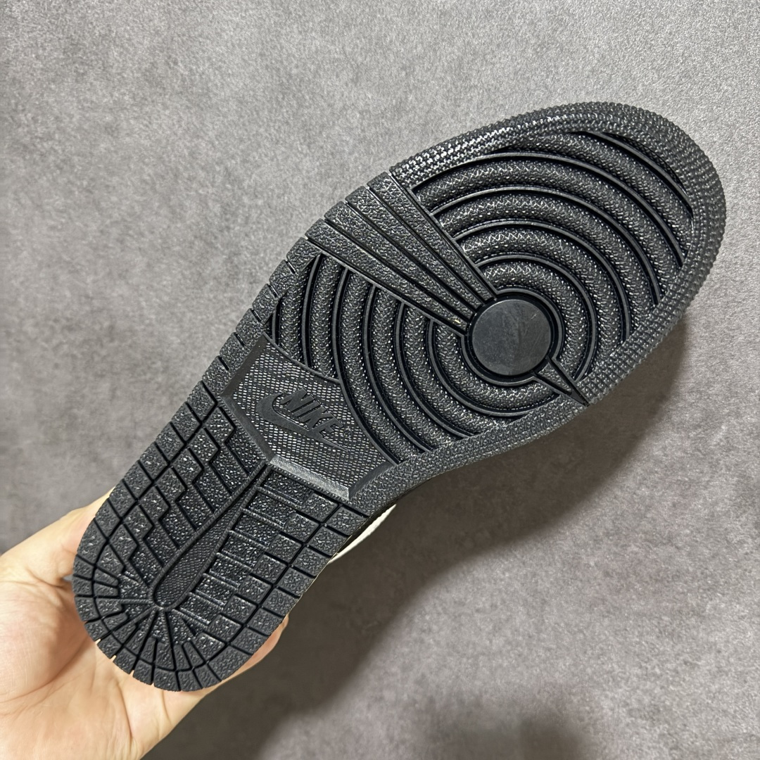 图片[9]-特价【GQ福利】【马年限定 DIY系列7色 】 Air Jordan 1 Low AJ1 乔1马年限定 步步生金 高端定制 低帮复古篮球鞋 #大厂纯原品质出货 超高清洁度 皮料切割干净无任何毛边 细节完美 尺码：36 36.5 37.5 38 38.5 39 40 40.5 41 42 42.5 43 44 44.5 45 货号：553558-040-选品中心