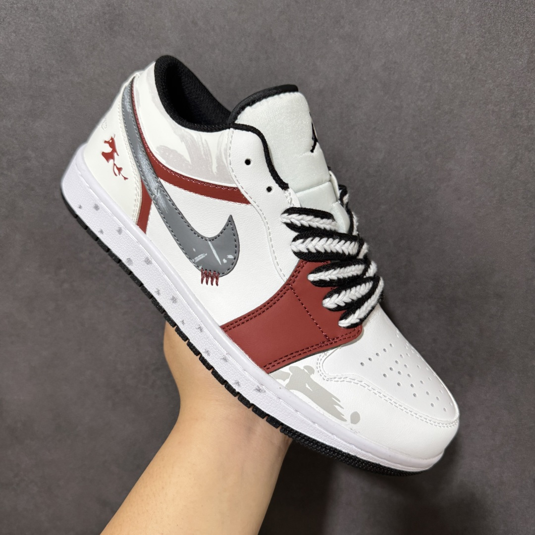 图片[3]-特价【GQ福利】【马年限定 DIY系列7色 】 Air Jordan 1 Low AJ1 乔1马年限定 步步生金 高端定制 低帮复古篮球鞋 #大厂纯原品质出货 超高清洁度 皮料切割干净无任何毛边 细节完美 尺码：36 36.5 37.5 38 38.5 39 40 40.5 41 42 42.5 43 44 44.5 45 货号：553558-132-选品中心