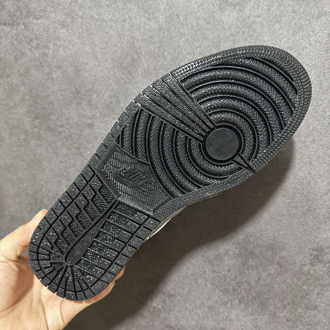 图片[9]-特价【GQ福利】【马年限定 DIY系列7色 】 Air Jordan 1 Low AJ1 乔1马年限定 步步生金 高端定制 低帮复古篮球鞋 #大厂纯原品质出货 超高清洁度 皮料切割干净无任何毛边 细节完美 尺码：36 36.5 37.5 38 38.5 39 40 40.5 41 42 42.5 43 44 44.5 45 货号：553558-132-选品中心