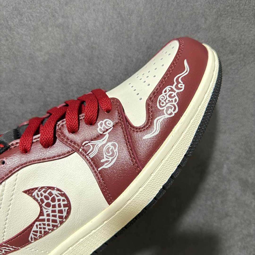 图片[8]-特价【GQ福利】【马年限定 DIY系列7色 】 Air Jordan 1 Low AJ1 乔1马年限定 步步生金 高端定制 低帮复古篮球鞋 #大厂纯原品质出货 超高清洁度 皮料切割干净无任何毛边 细节完美 尺码：36 36.5 37.5 38 38.5 39 40 40.5 41 42 42.5 43 44 44.5 45 货号：553558-040-选品中心