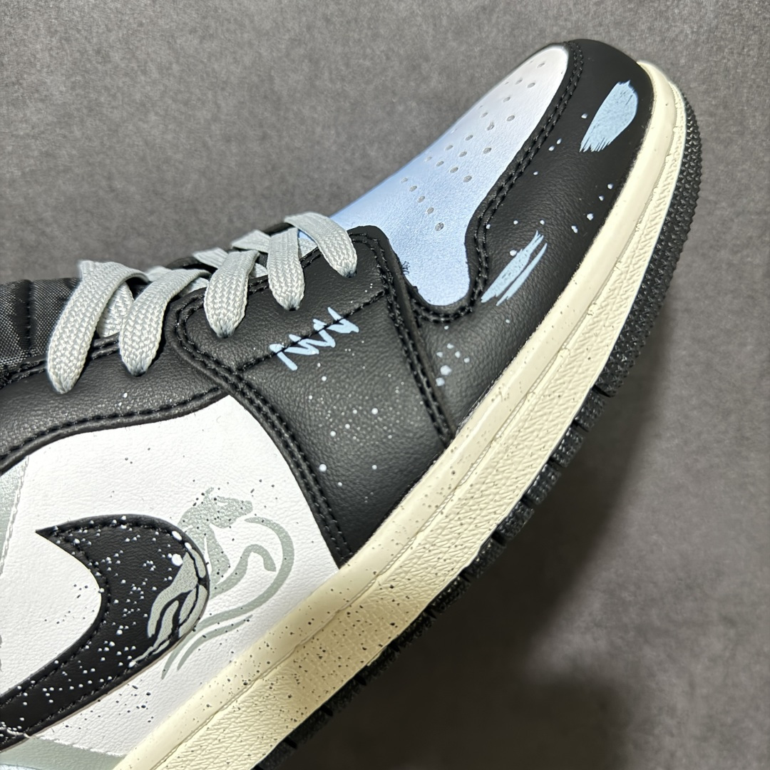 图片[7]-特价【GQ福利】【马年限定 DIY系列7色 】 Air Jordan 1 Low AJ1 乔1马年限定 步步生金 高端定制 低帮复古篮球鞋 #大厂纯原品质出货 超高清洁度 皮料切割干净无任何毛边 细节完美 尺码：36 36.5 37.5 38 38.5 39 40 40.5 41 42 42.5 43 44 44.5 45 货号：553558-081-选品中心