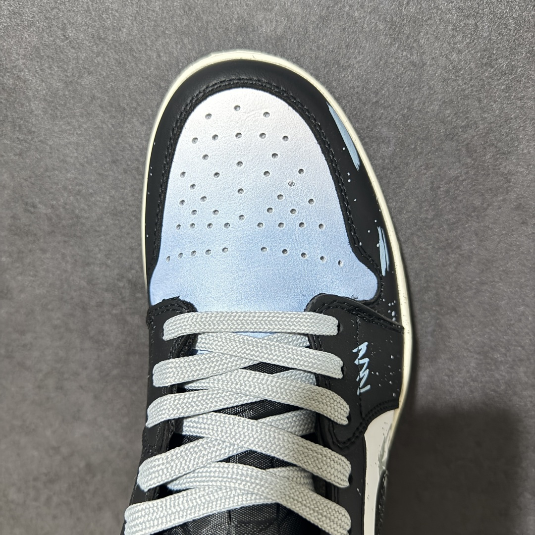 图片[5]-特价【GQ福利】【马年限定 DIY系列7色 】 Air Jordan 1 Low AJ1 乔1马年限定 步步生金 高端定制 低帮复古篮球鞋 #大厂纯原品质出货 超高清洁度 皮料切割干净无任何毛边 细节完美 尺码：36 36.5 37.5 38 38.5 39 40 40.5 41 42 42.5 43 44 44.5 45 货号：553558-081-选品中心