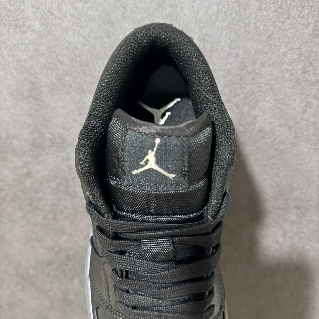 图片[6]-【H11纯原】Nike Air Jordan 1 Low SE AJ1 乔一 舒适贴合 防滑耐磨 低帮 复古篮球鞋 货号：HV5968-001 尺码：35.5 36 36.5 37.5 38 38.5 39 40 40.5 41 42 42.5 43 44 45 46 47.5 #H11顶级纯原 纯原外贸平台特供订单 #全套原纸板楦头开发 #原厂特供材料配套加持 #确保原汁原味 完美呈现版型 #原档数据独家私模大底 #男女鞋同步官方开发至48.5 #原装进口轻量化鞋垫 #进口港宝加持 后跟自然饱满 还原公司包裹性 #鞋面采用原装数据贴合技术 #全方位贴合包裹脚型 #鞋跟部鞋底牵引设计 #提供强大的抓地性能 #更适应不同实战场地路面-选品中心