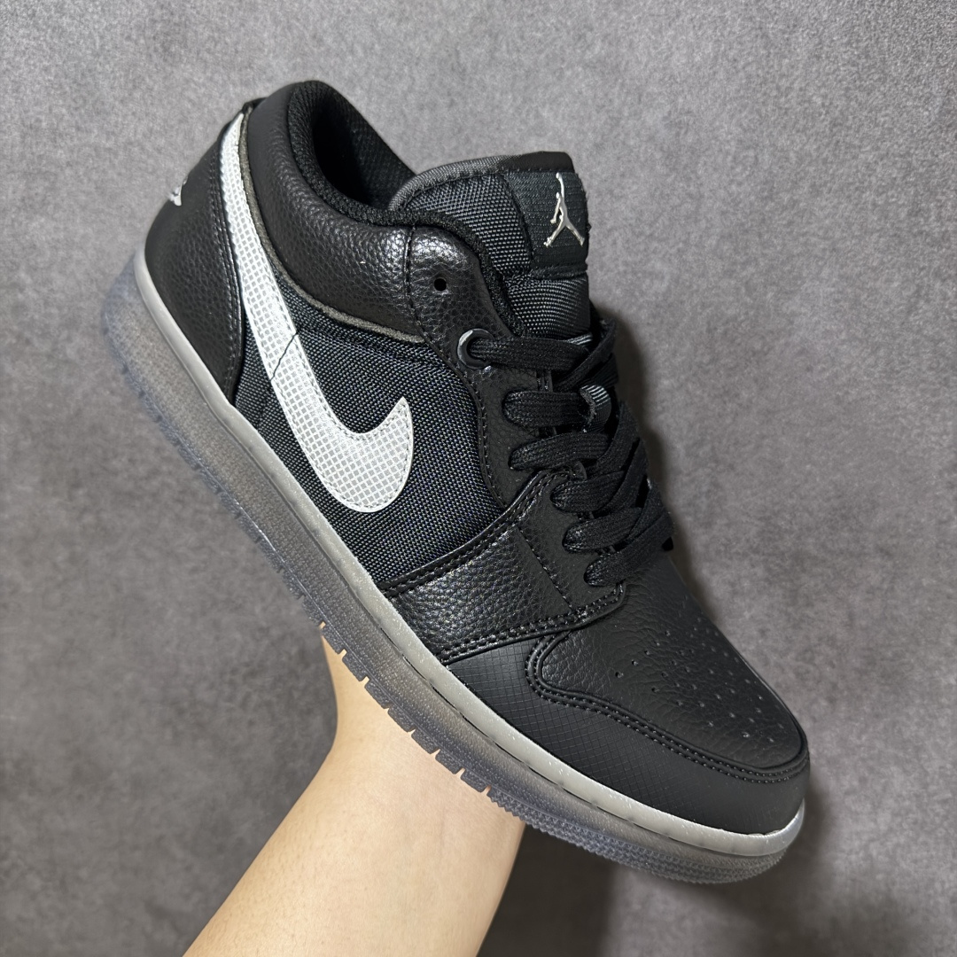 图片[3]-【H11纯原】Nike Air Jordan 1 Low SE AJ1 乔一 舒适贴合 防滑耐磨 低帮 复古篮球鞋 货号：HV5968-001 尺码：35.5 36 36.5 37.5 38 38.5 39 40 40.5 41 42 42.5 43 44 45 46 47.5 #H11顶级纯原 纯原外贸平台特供订单 #全套原纸板楦头开发 #原厂特供材料配套加持 #确保原汁原味 完美呈现版型 #原档数据独家私模大底 #男女鞋同步官方开发至48.5 #原装进口轻量化鞋垫 #进口港宝加持 后跟自然饱满 还原公司包裹性 #鞋面采用原装数据贴合技术 #全方位贴合包裹脚型 #鞋跟部鞋底牵引设计 #提供强大的抓地性能 #更适应不同实战场地路面-选品中心